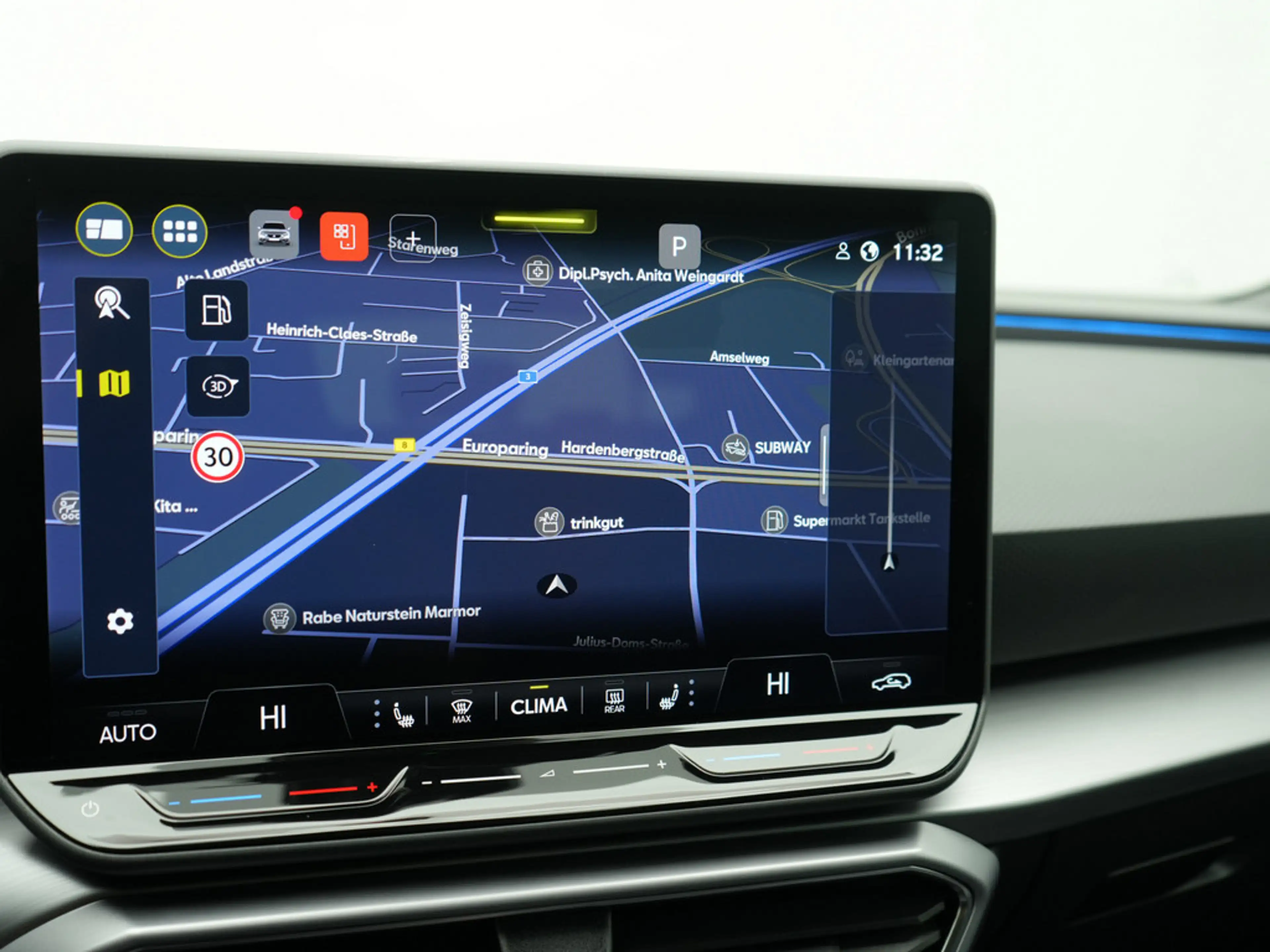 SEAT Leon FR ACC AHK NAVI LED KAM PDC KEYLESS — photo 10