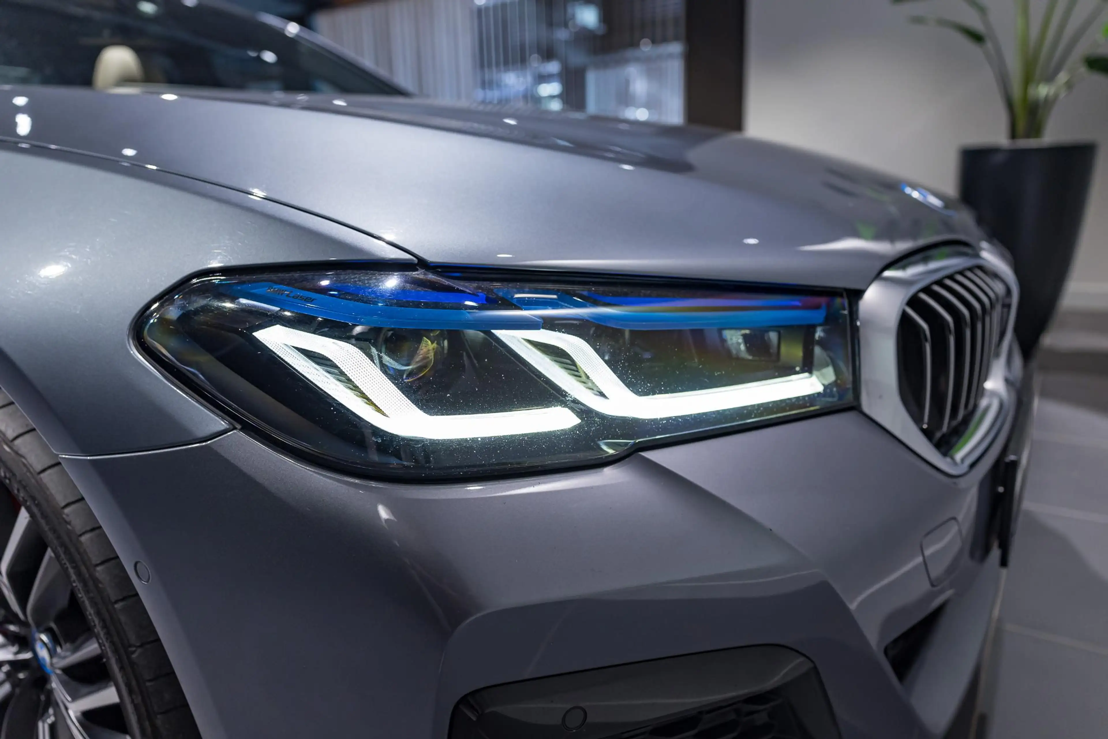 BMW 545 5 Reeks Berline 545e xDrive M SPORT | LASERLIGHT | — photo 7