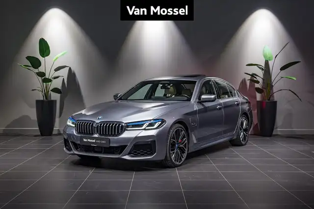 BMW 545 5 Reeks Berline 545e xDrive M SPORT | LASERLIGHT |