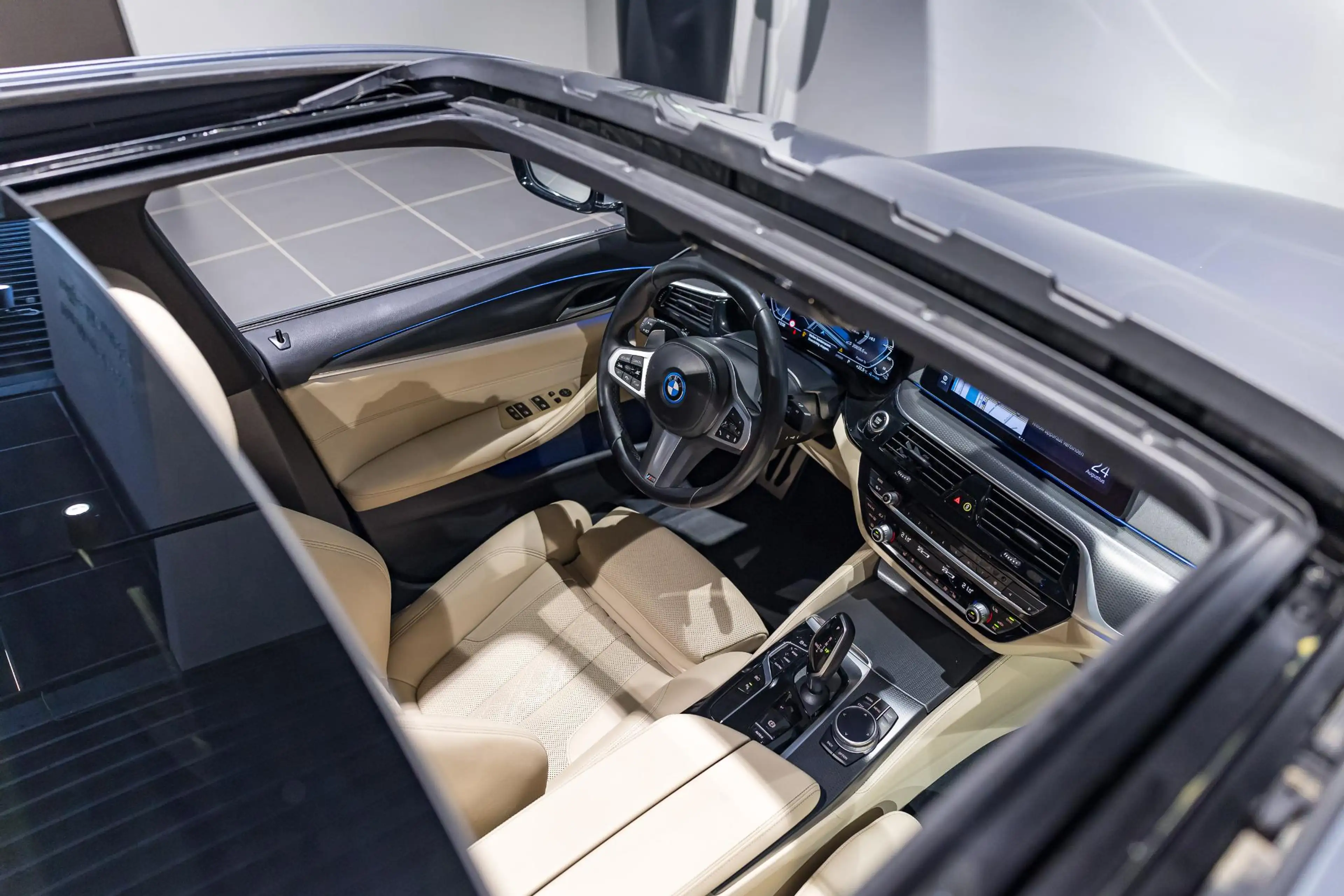 BMW 545 5 Reeks Berline 545e xDrive M SPORT | LASERLIGHT | — photo 6