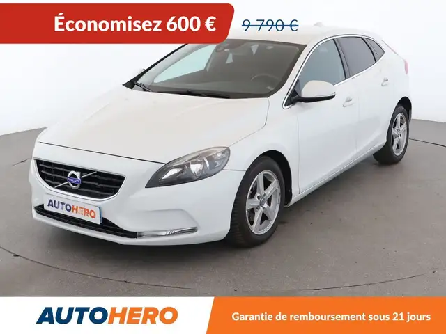 2015 Volvo V40 in White for sale