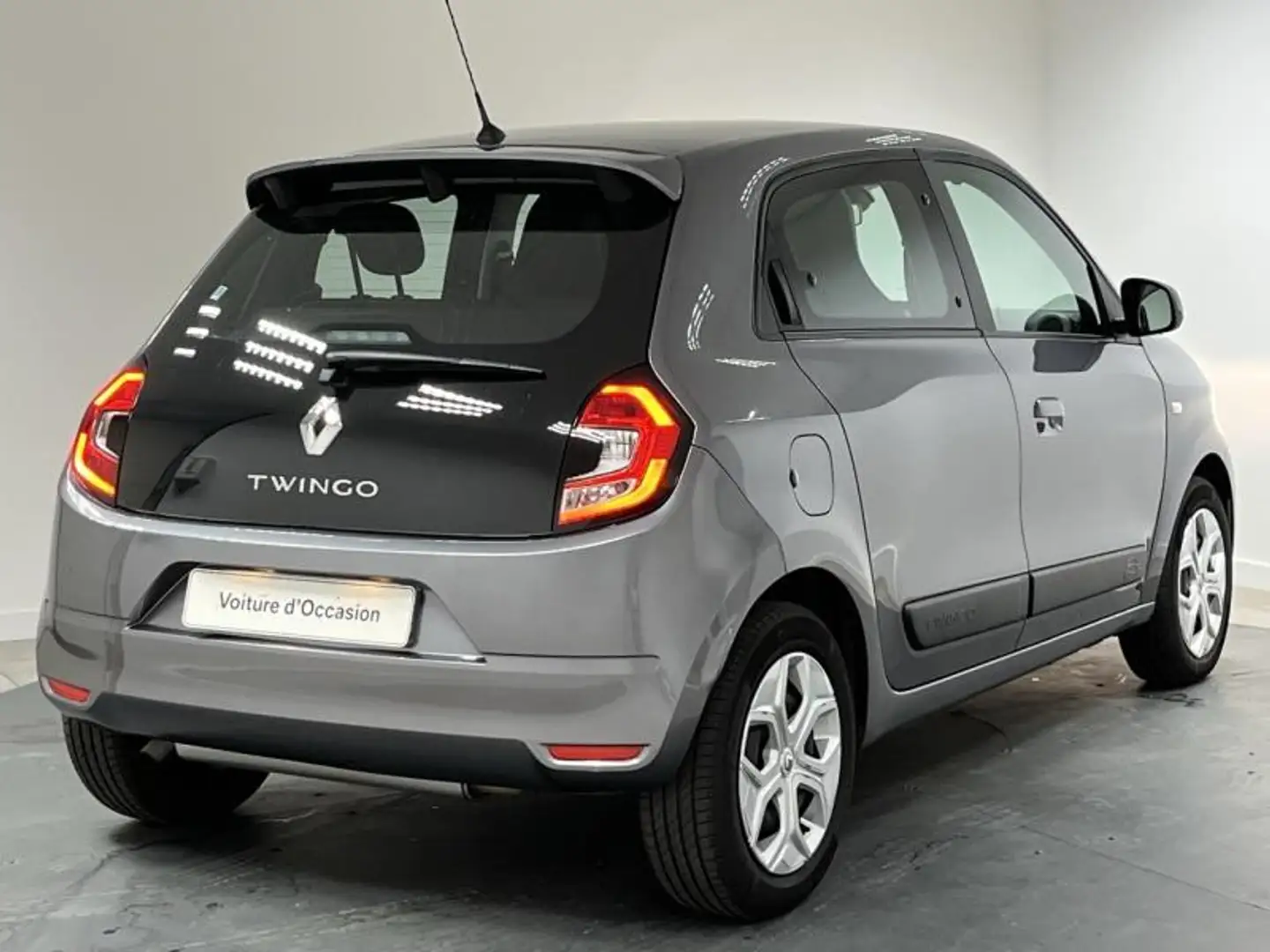 Renault Twingo 1.0 SCe 75ch Zen - 20 - 2