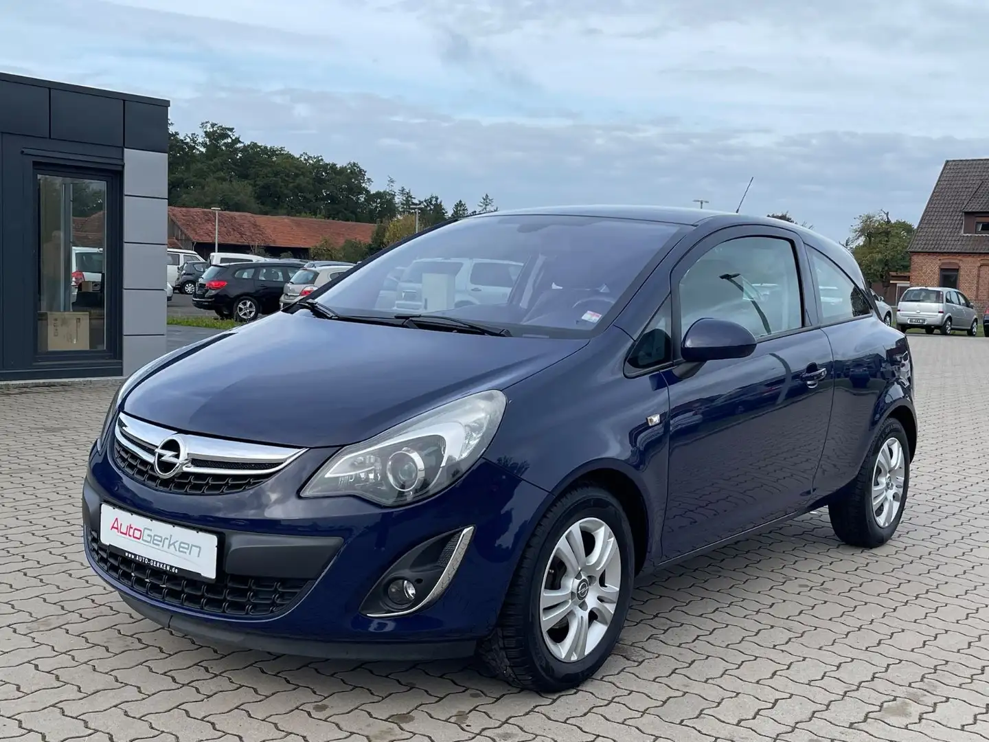 Opel Corsa D 1.2 Automatik Innovation TÜV NEU Blau - 2