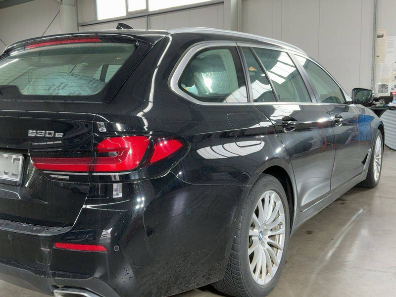 BMW 530 530e — photo 6