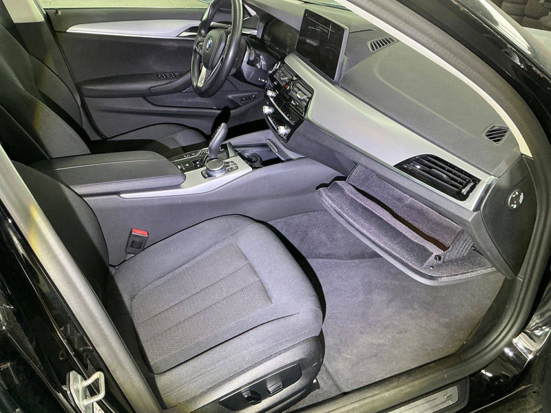 BMW 530 530e — photo 13