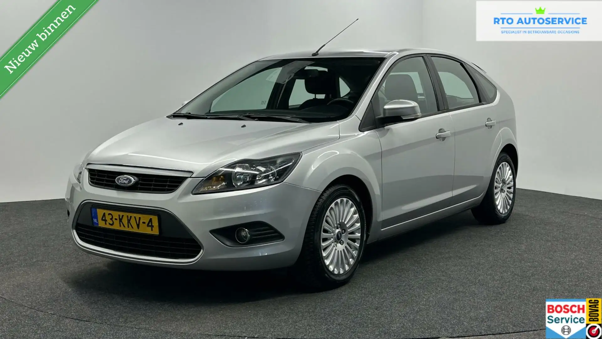 Ford Focus 1.8 Limited Flexi Fuel 5 DEURS LM CRUISE. Grigio - 1