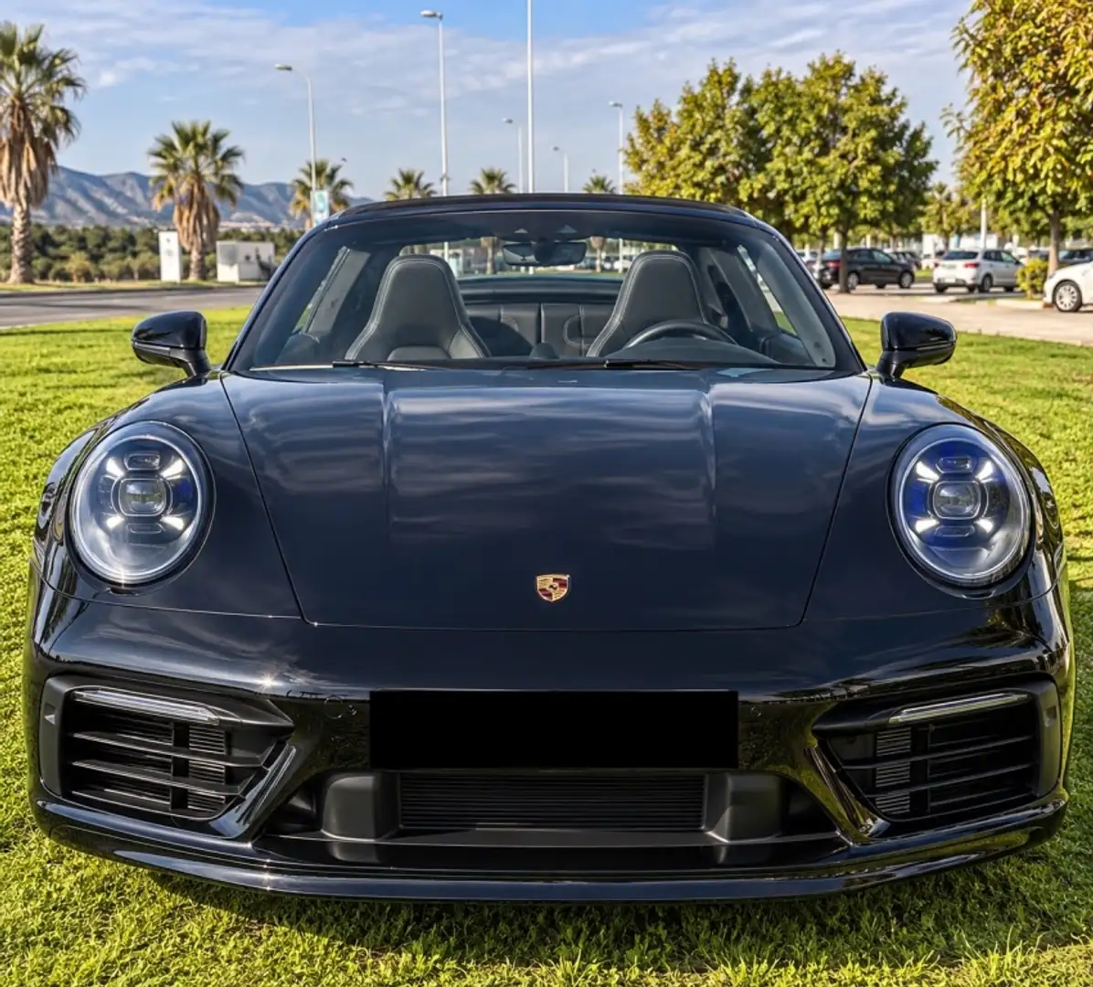 Porsche 992 Targa 4 PDK Negro - 2