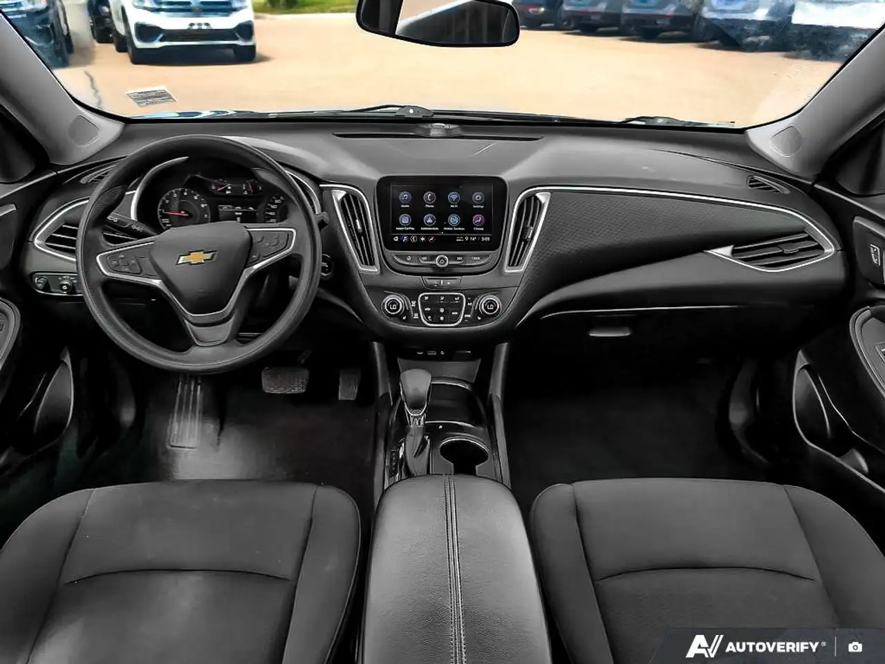 Chevrolet Malibu снимка Chevrolet Malibu