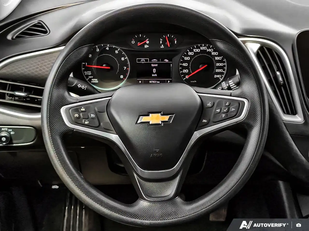 Chevrolet Malibu снимка Chevrolet Malibu