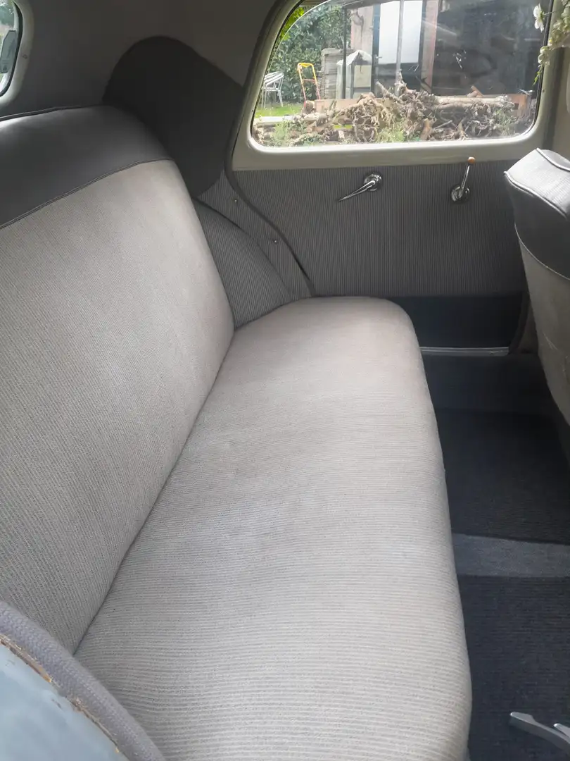 Citroen Traction Avant Grijs - 1