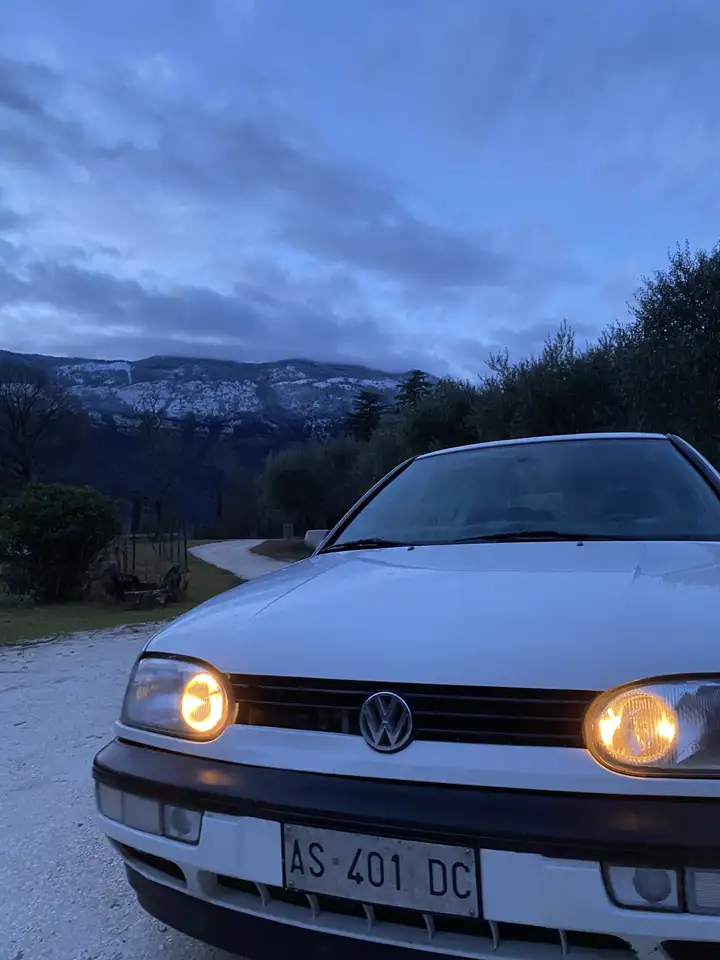 Volkswagen Golf 5p 1.4 60cv, foto 1
