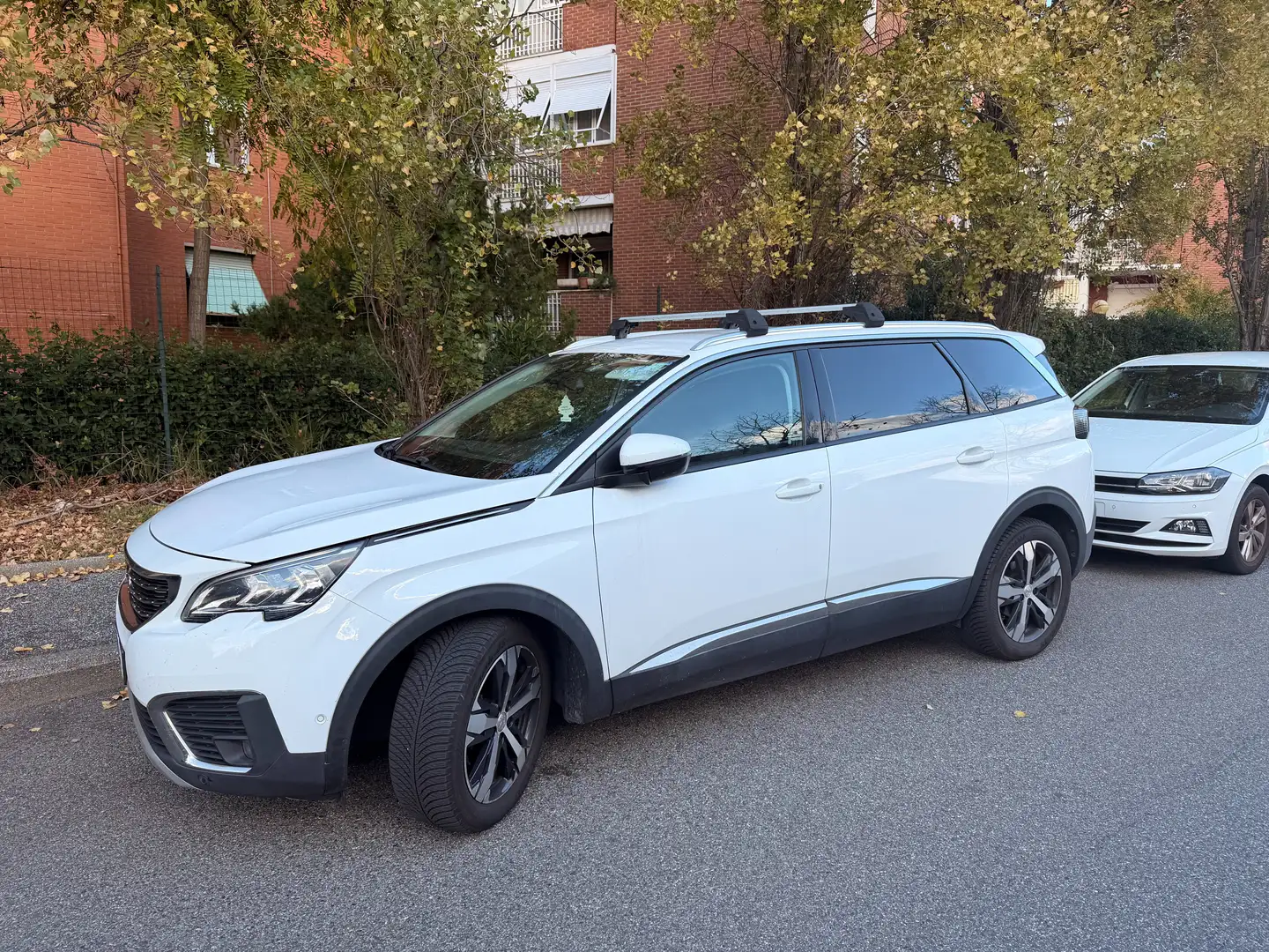 Peugeot 5008 5008 1.6 bluehdi Active s Bianco - 1
