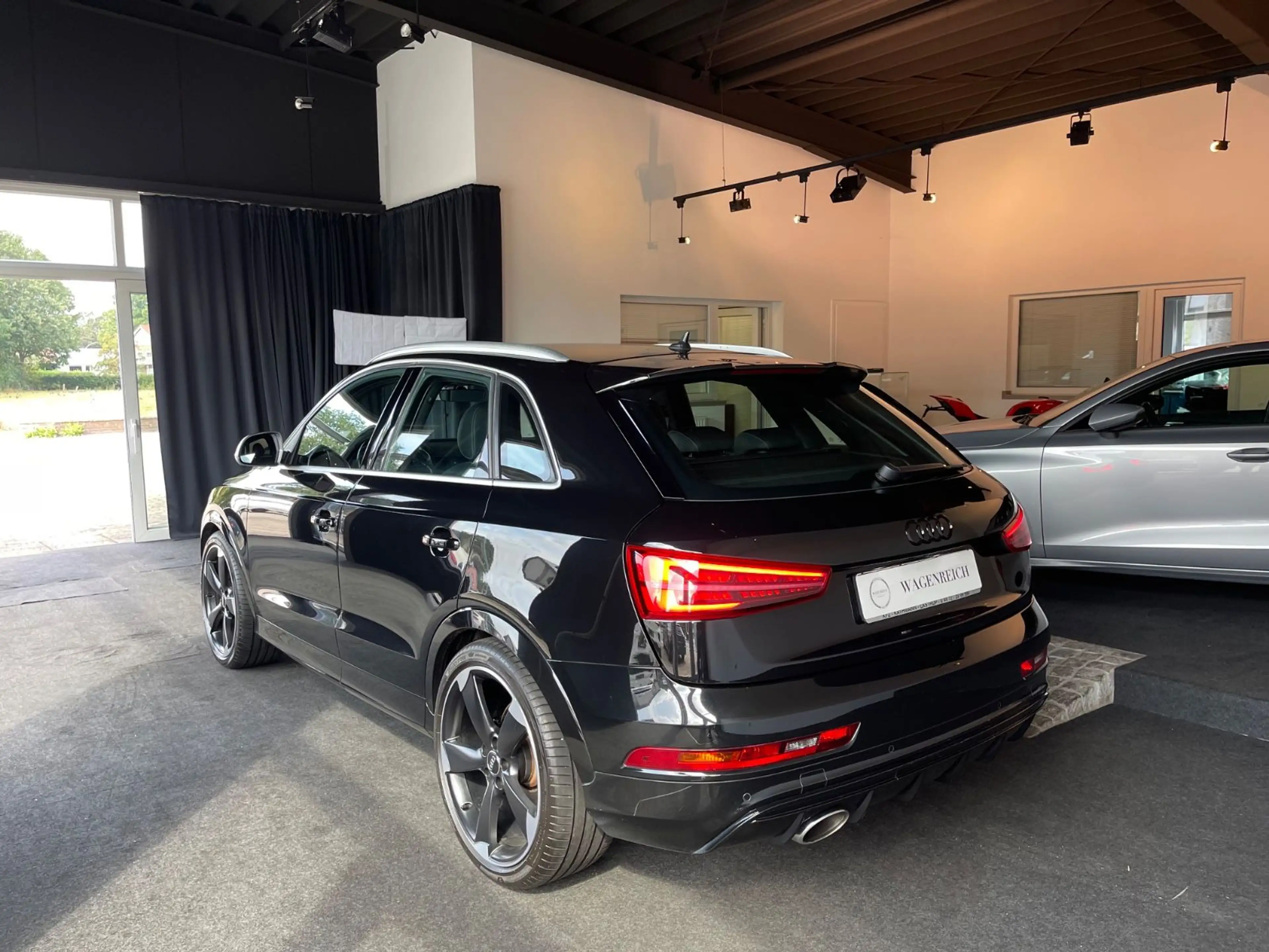 Audi RS Q3 RS Q3 2.5 TFSI quattro | 420 PS | BOSE | — photo 8