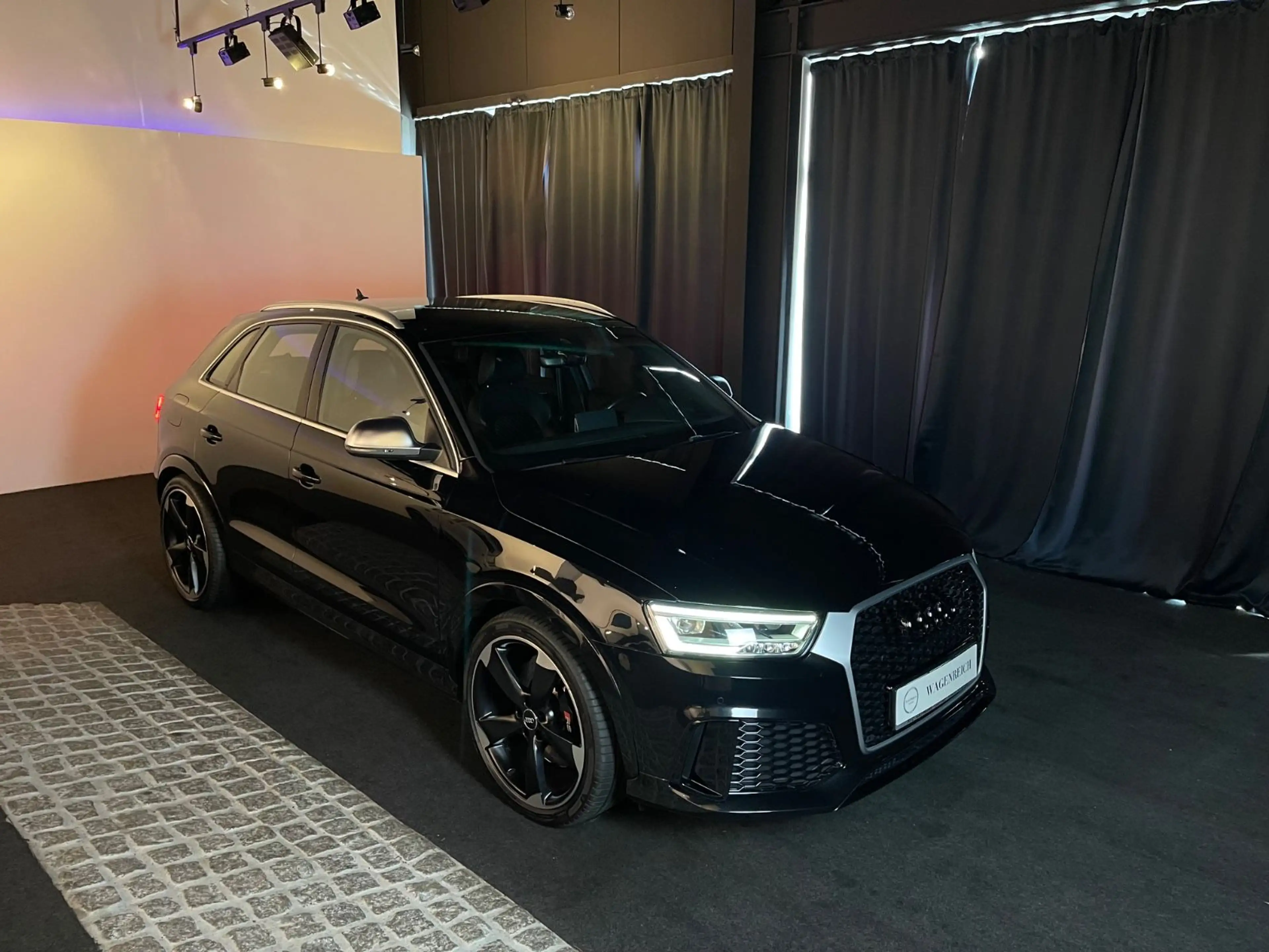 Audi RS Q3 RS Q3 2.5 TFSI quattro | 420 PS | BOSE |