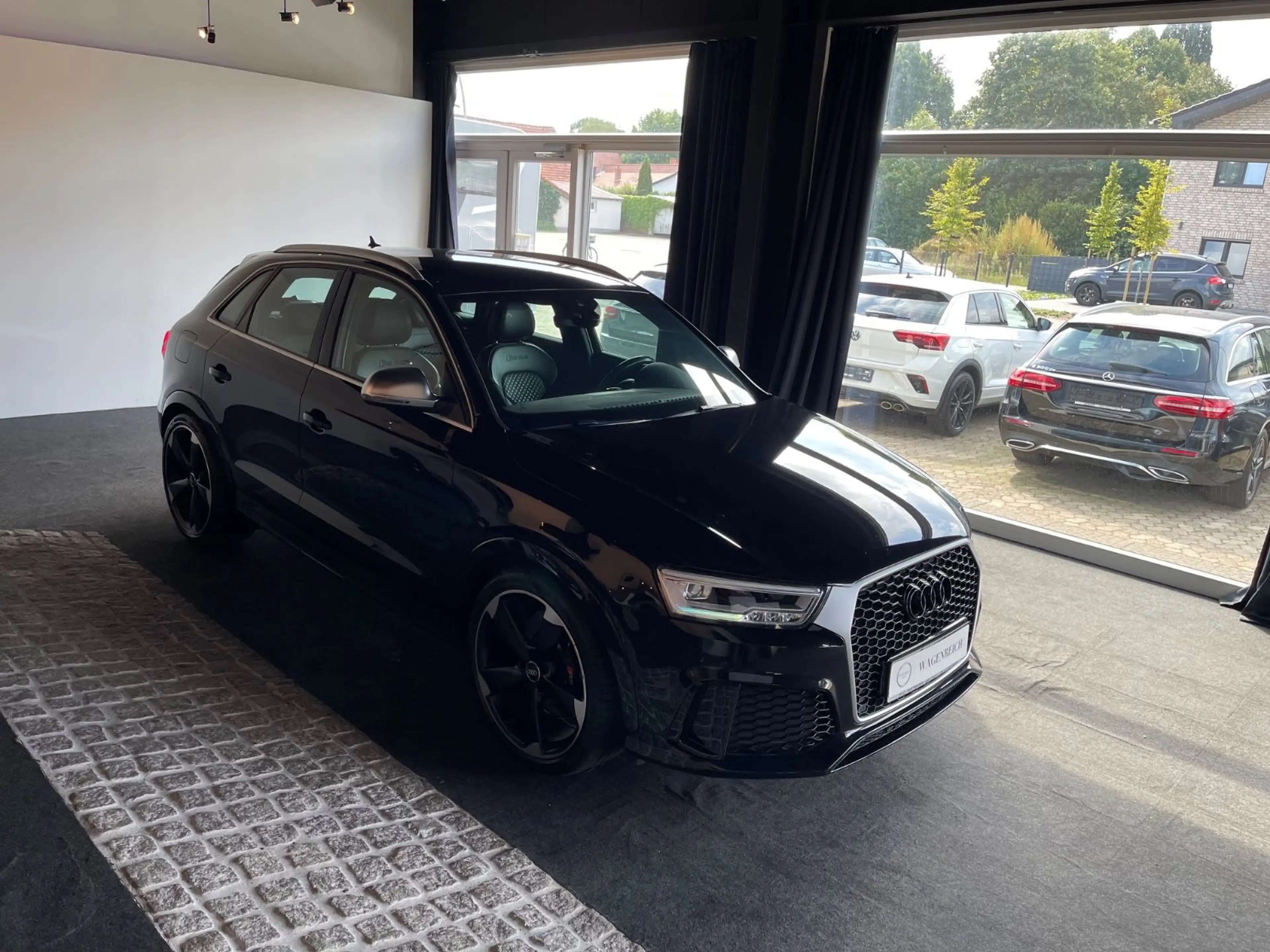 Audi RS Q3 RS Q3 2.5 TFSI quattro | 420 PS | BOSE | — photo 3