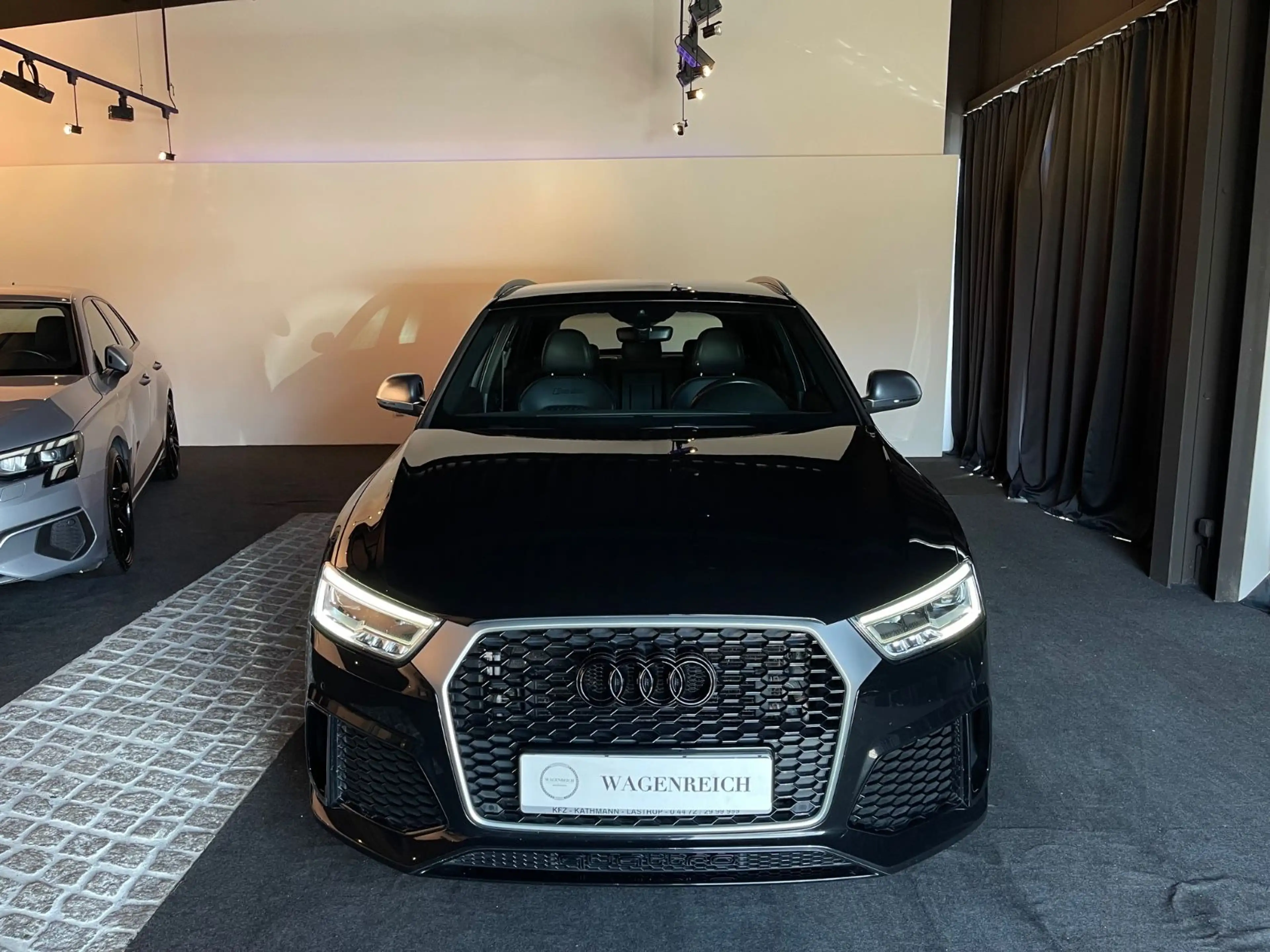 Audi RS Q3 RS Q3 2.5 TFSI quattro | 420 PS | BOSE | — photo 13