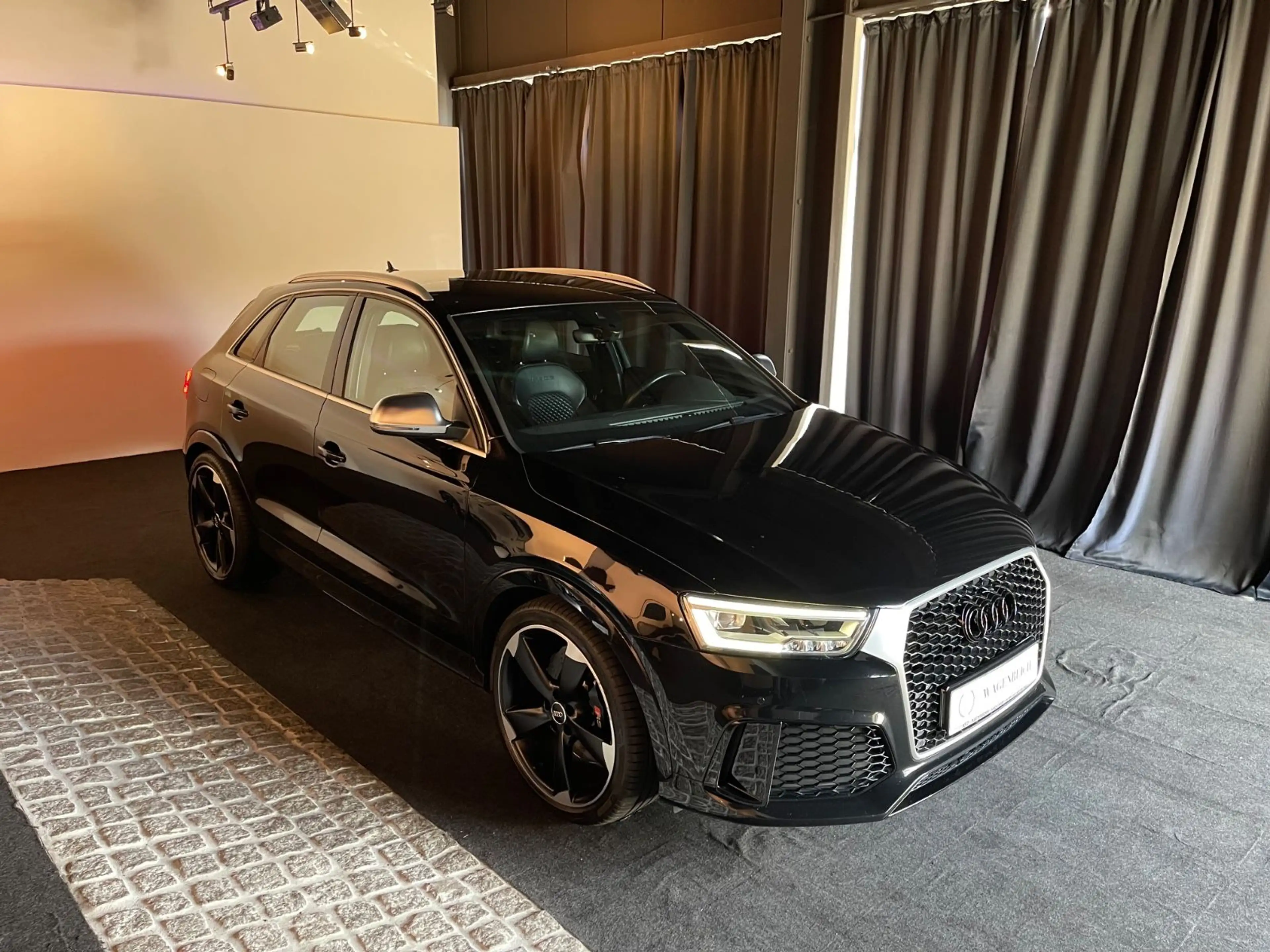 Audi RS Q3 RS Q3 2.5 TFSI quattro | 420 PS | BOSE | — photo 14