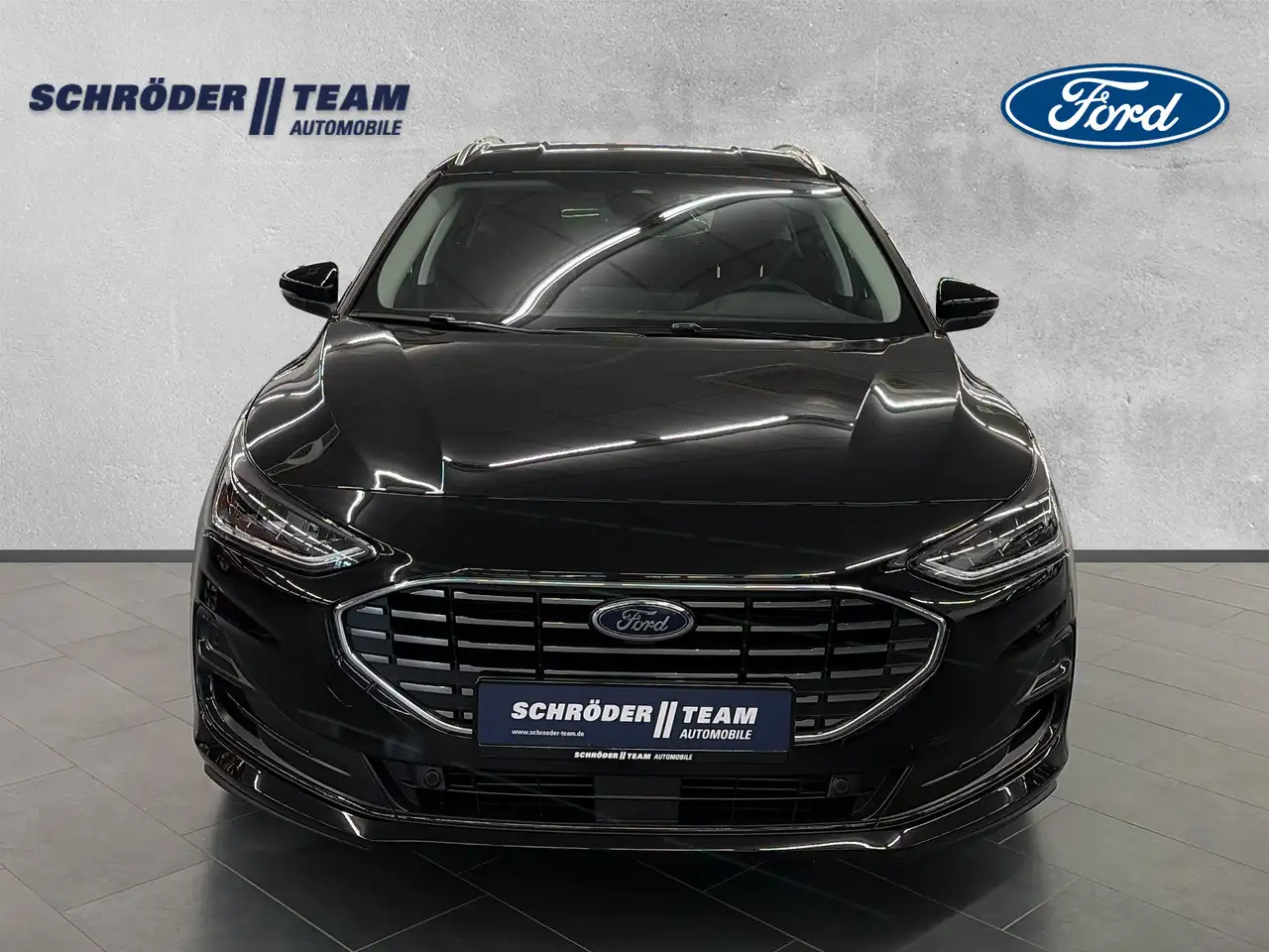 Ford Focus Turnier Titanium X Tageszulassung 2