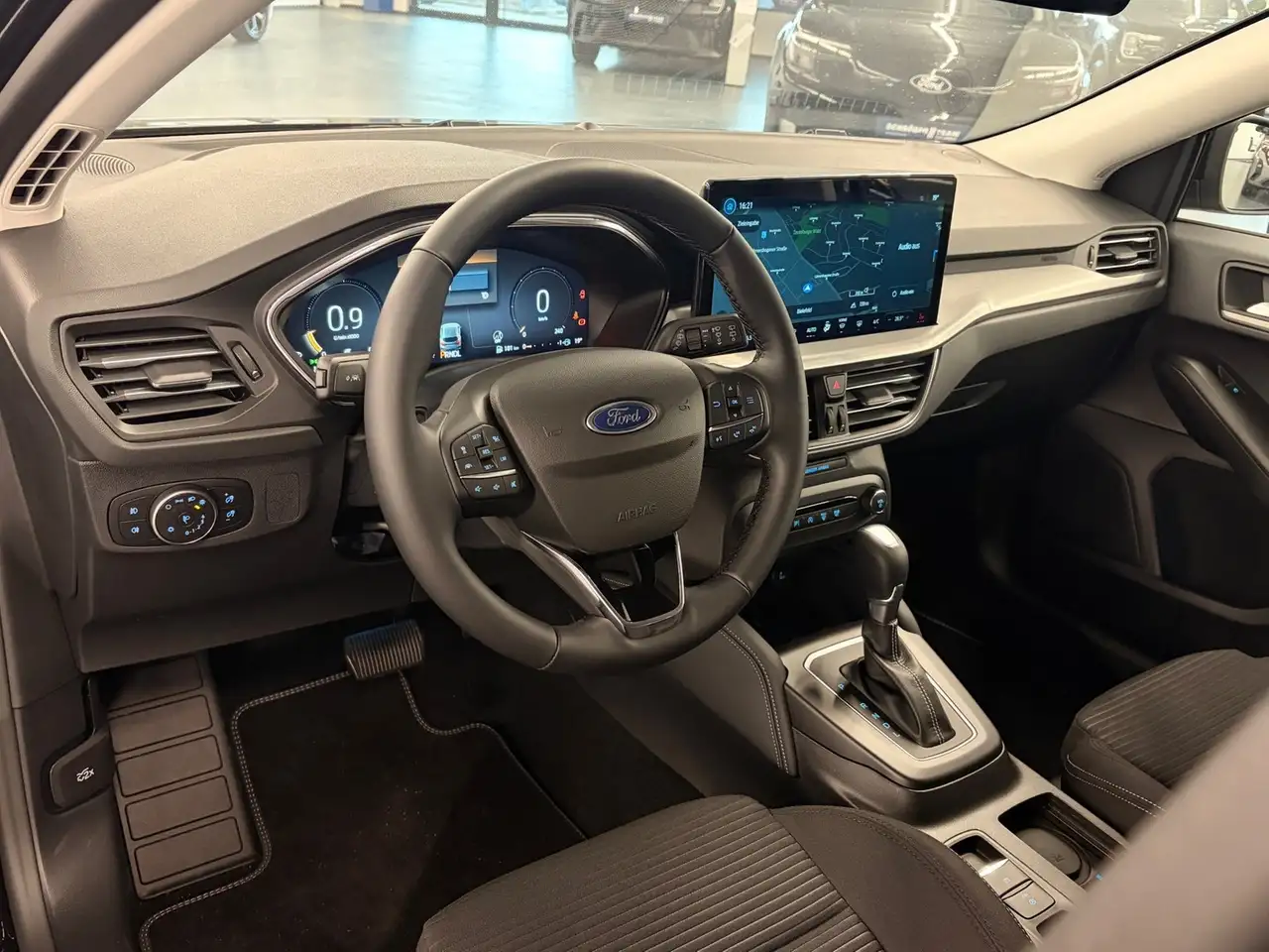 Ford Focus Turnier Titanium X Tageszulassung 10