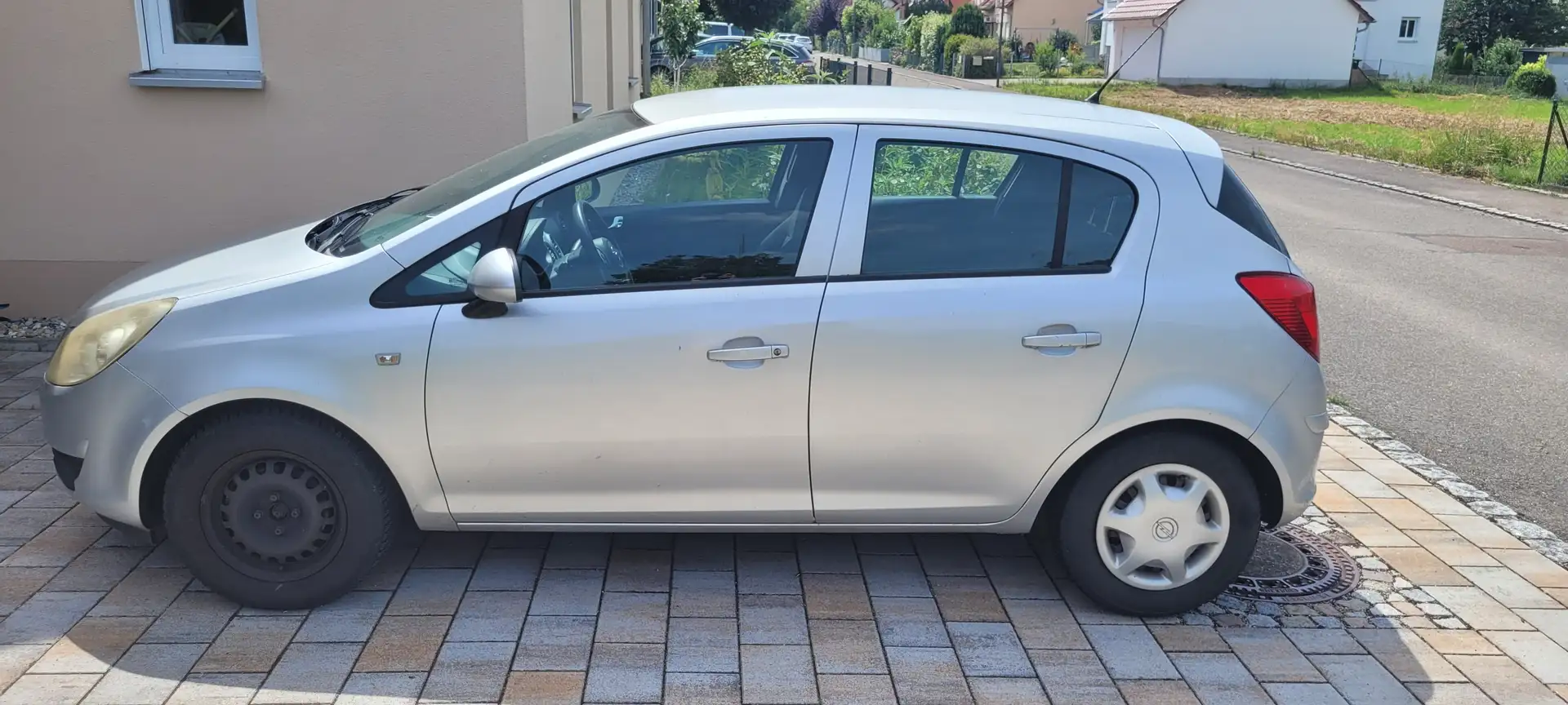 Opel Corsa Corsa  5-Türer Edition 1.2 TP 5G Grau - 1