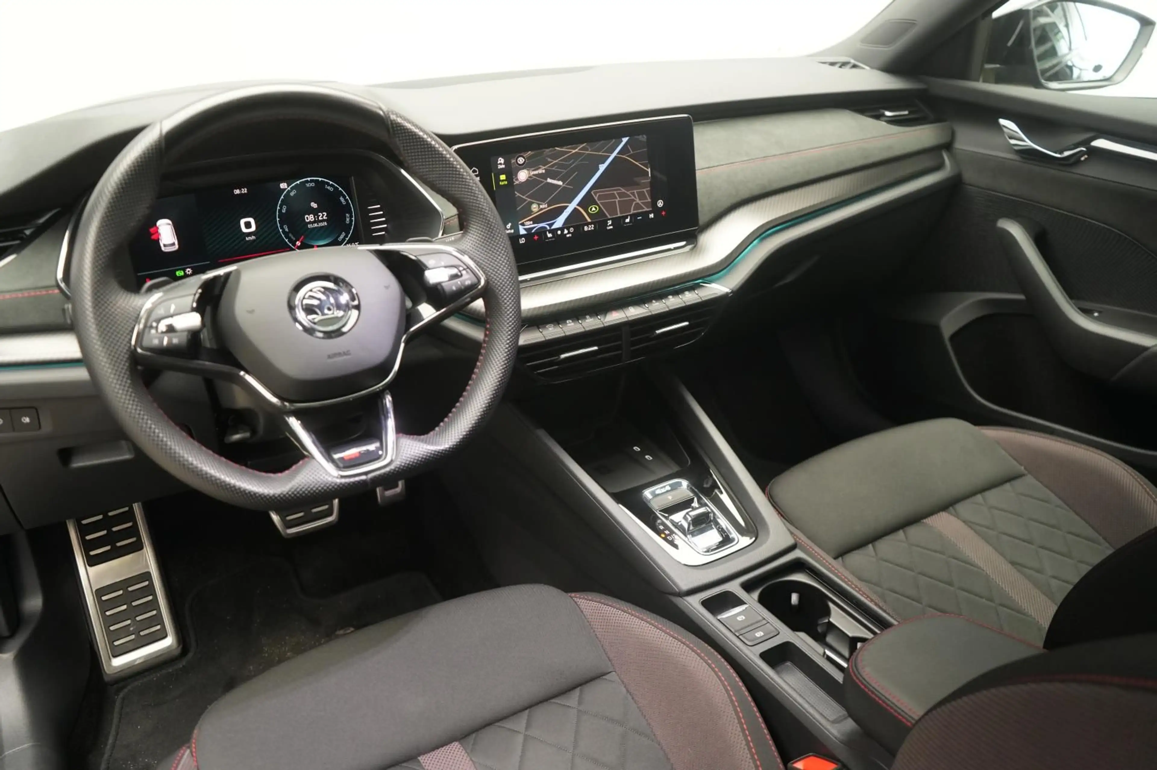 Skoda Octavia 2.0 TDI DSG 4x4 RS Temp/Virtual/HUD/Pano — photo 14
