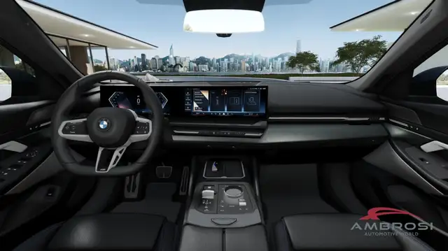BMW 5 Series view 9