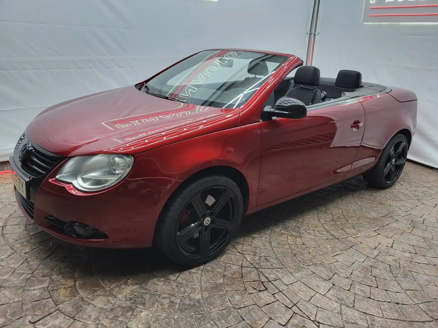 Volkswagen Eos 2.0TDI Excellence DPF Rojo - 2