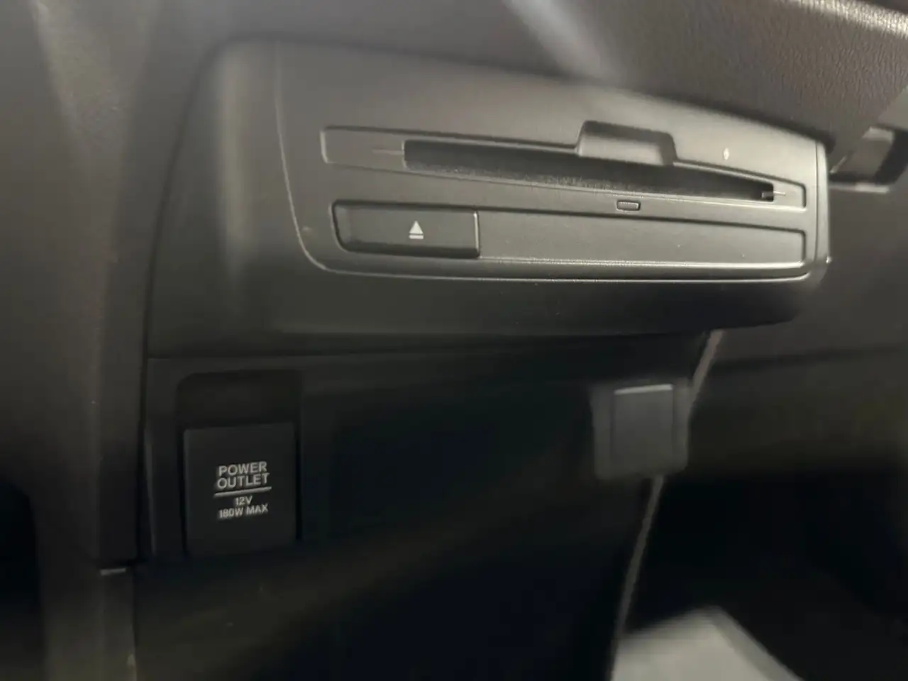 Honda Odyssey снимка Honda Odyssey