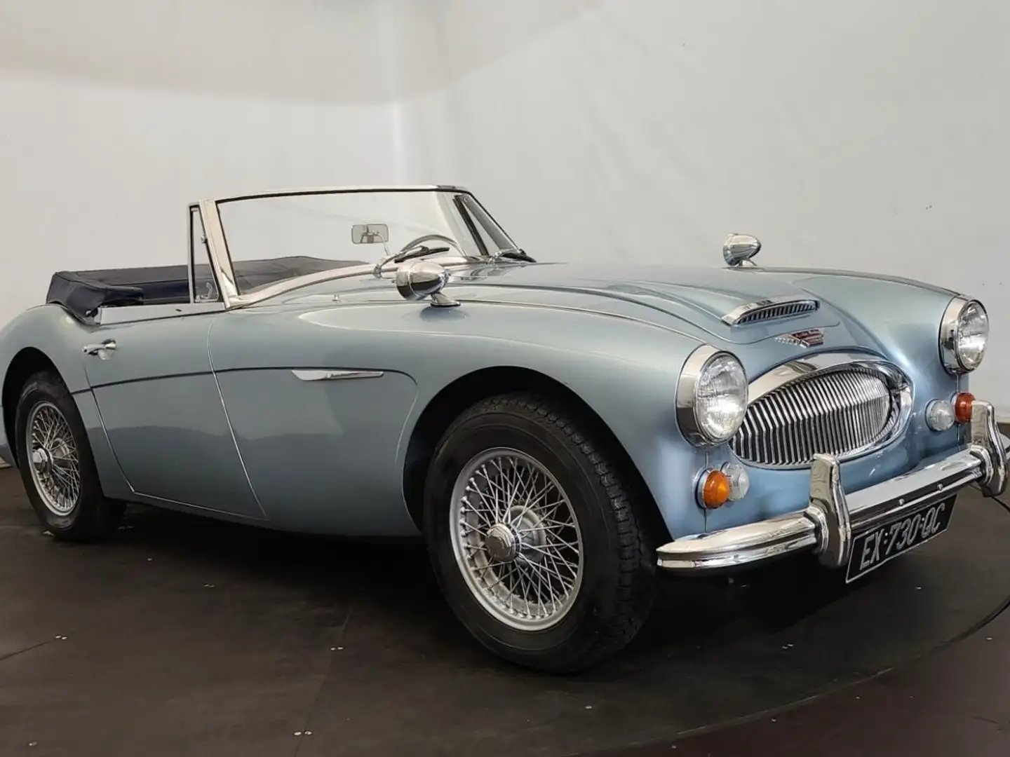 Austin-Healey 3000 MK3 BJ8 Blau - 1