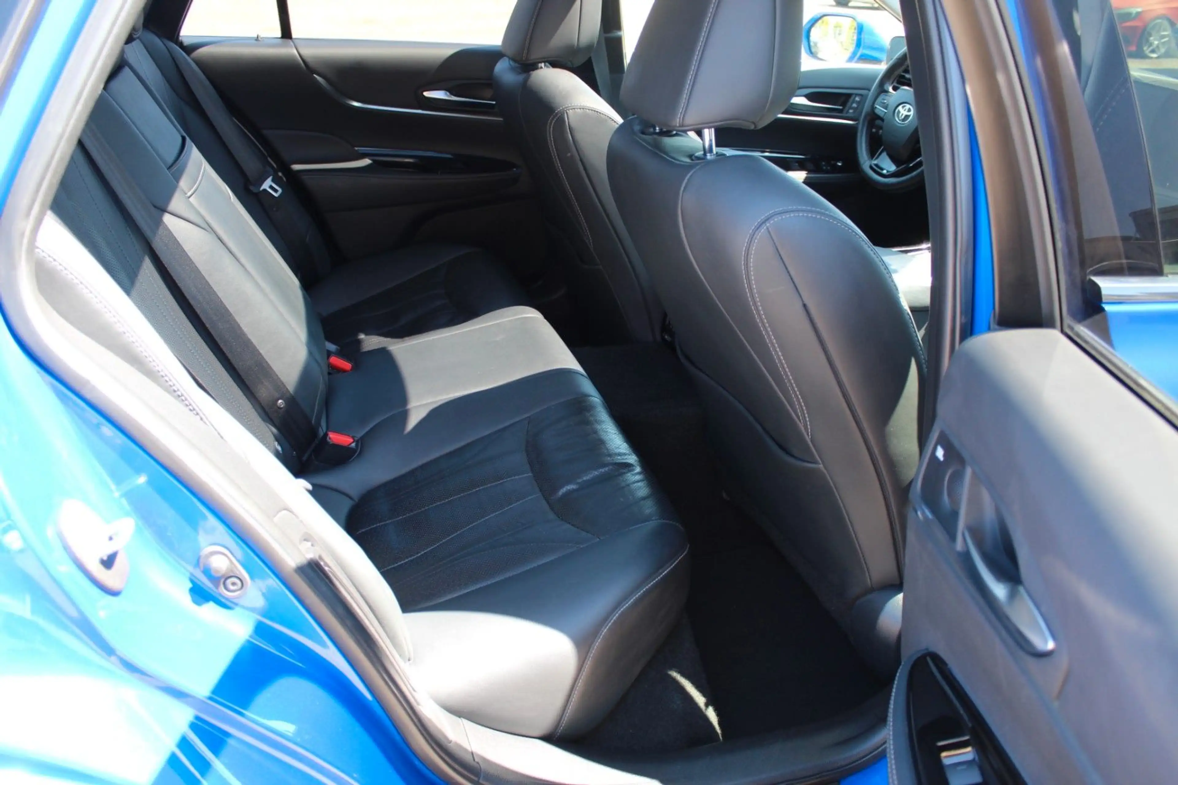 Toyota Mirai Advanced*JBL*HUD*Matrix-LED*Pano*360°*ACC — photo 6