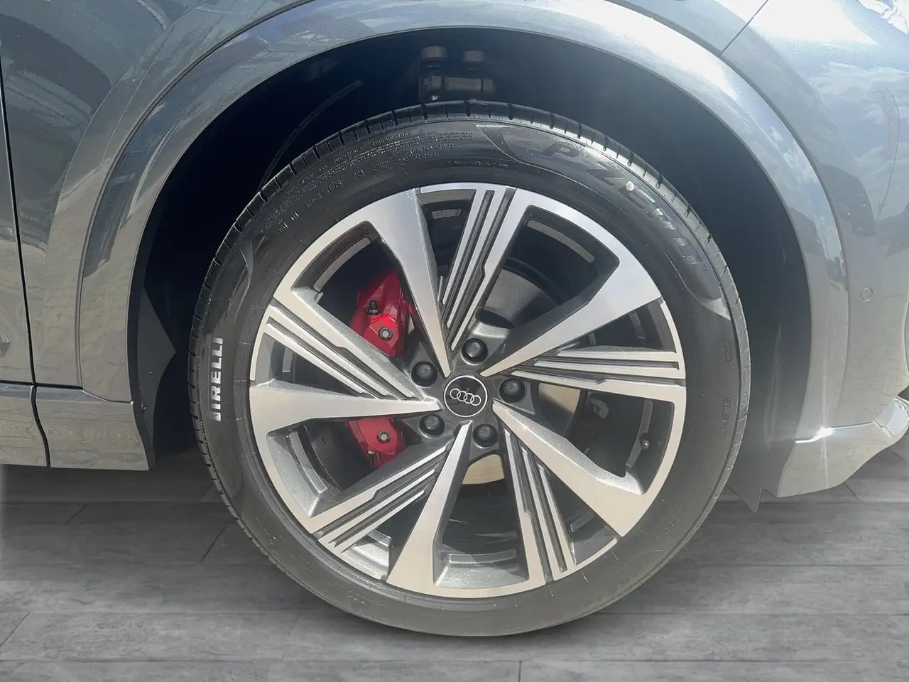 Audi Q6 e-tron e-tron quattro 7