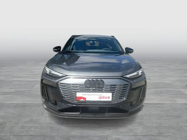 Audi Q6 view 2