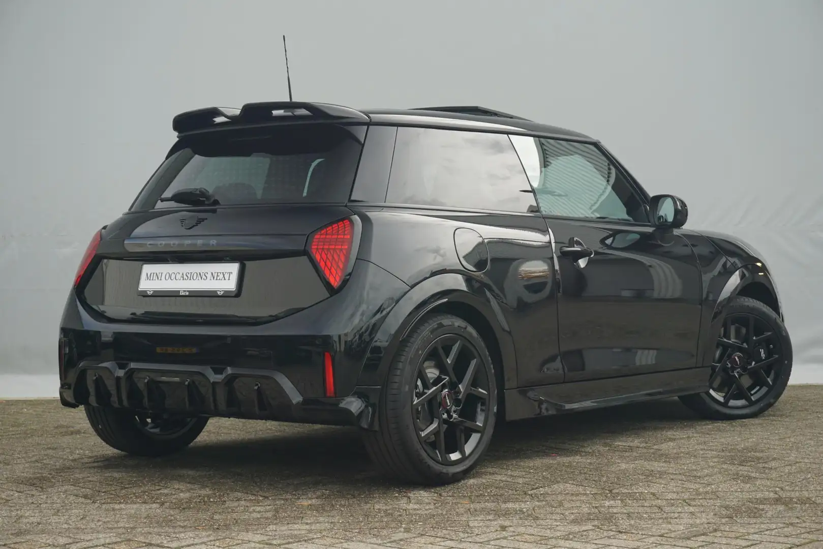 MINI Cooper C 3-Deurs John Cooper Works / Pakket XL / Pano / Har Negro - 2