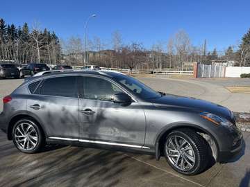 AWD 4dr