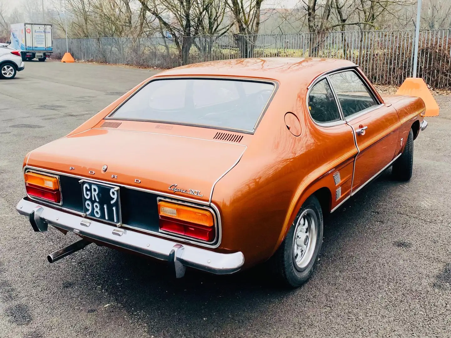 Ford Capri XL - 2