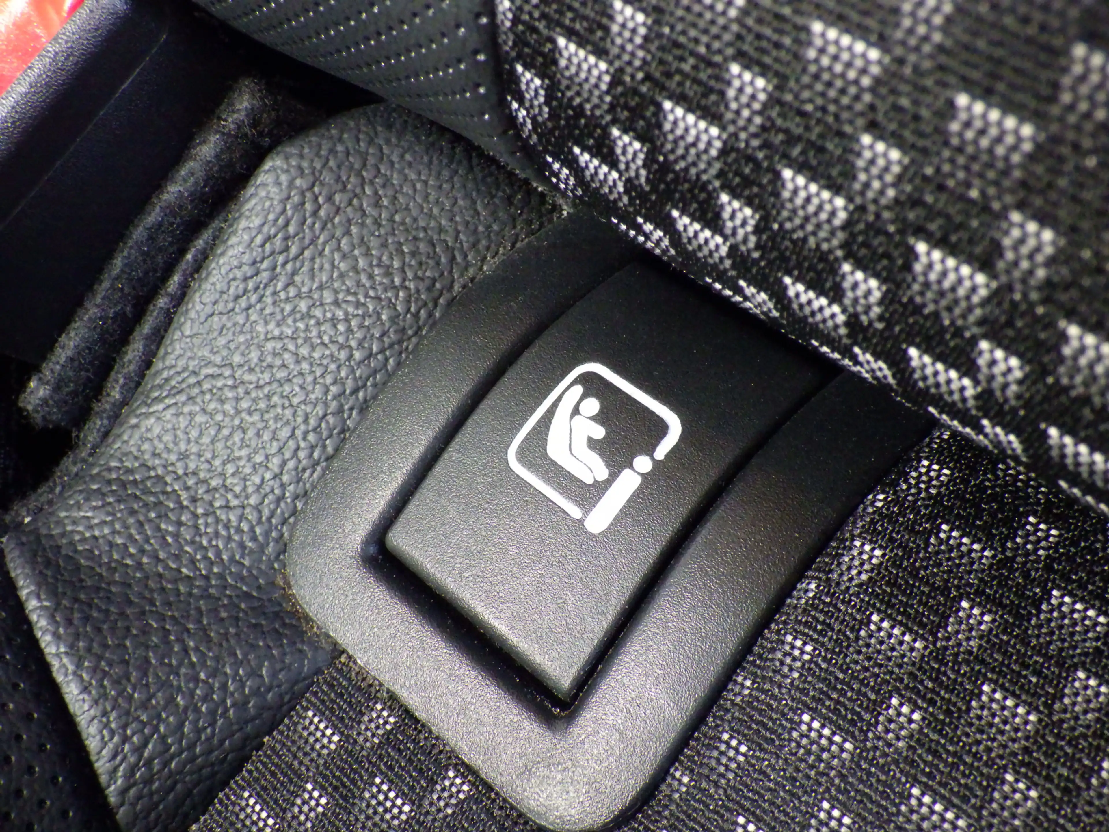 Kia Ceed SW / cee'd SW Sportswagon 1.6 GDI PHEV AUT DynamicLine Plug-In, — photo 36