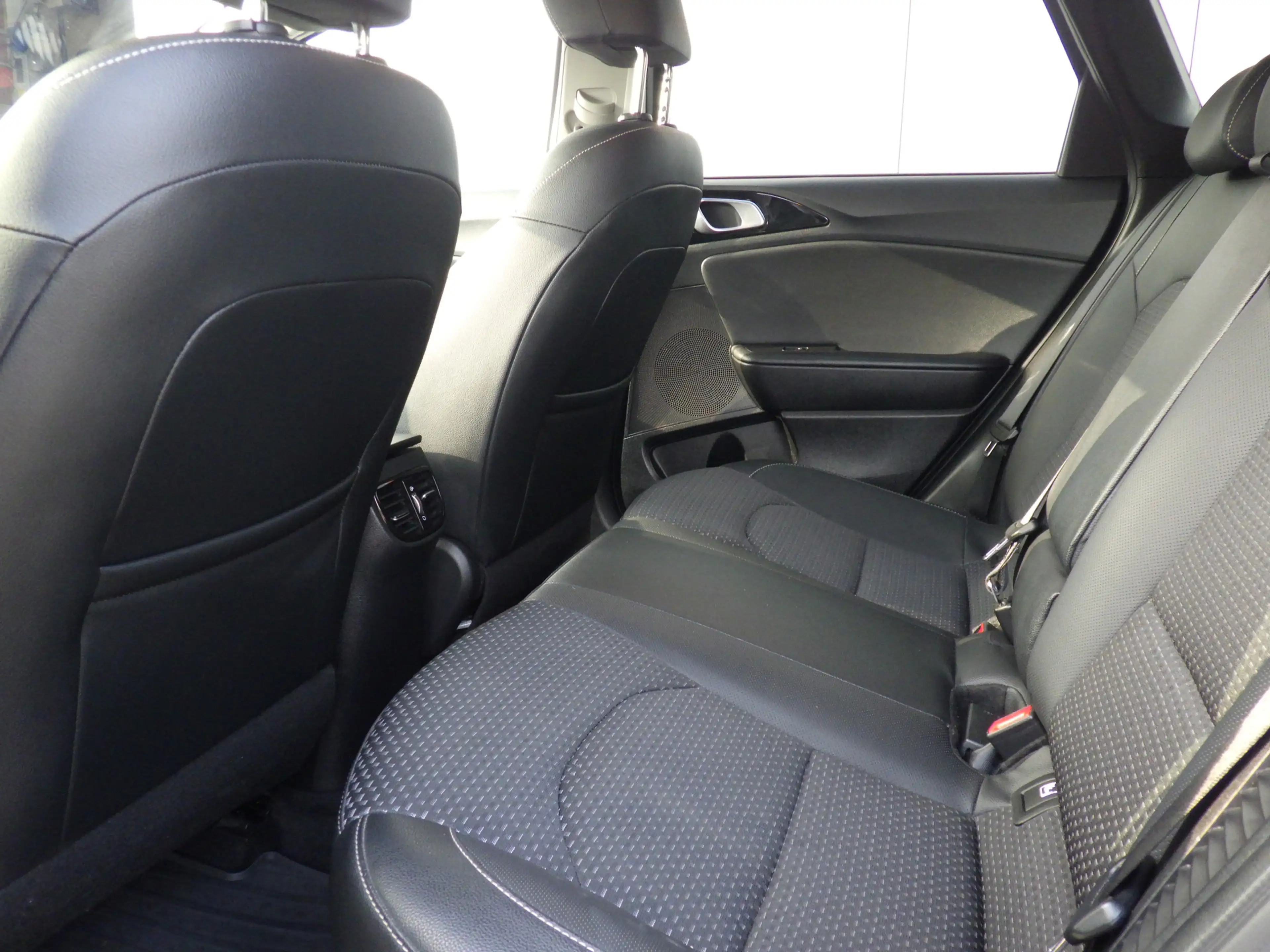 Kia Ceed SW / cee'd SW Sportswagon 1.6 GDI PHEV AUT DynamicLine Plug-In, — photo 34