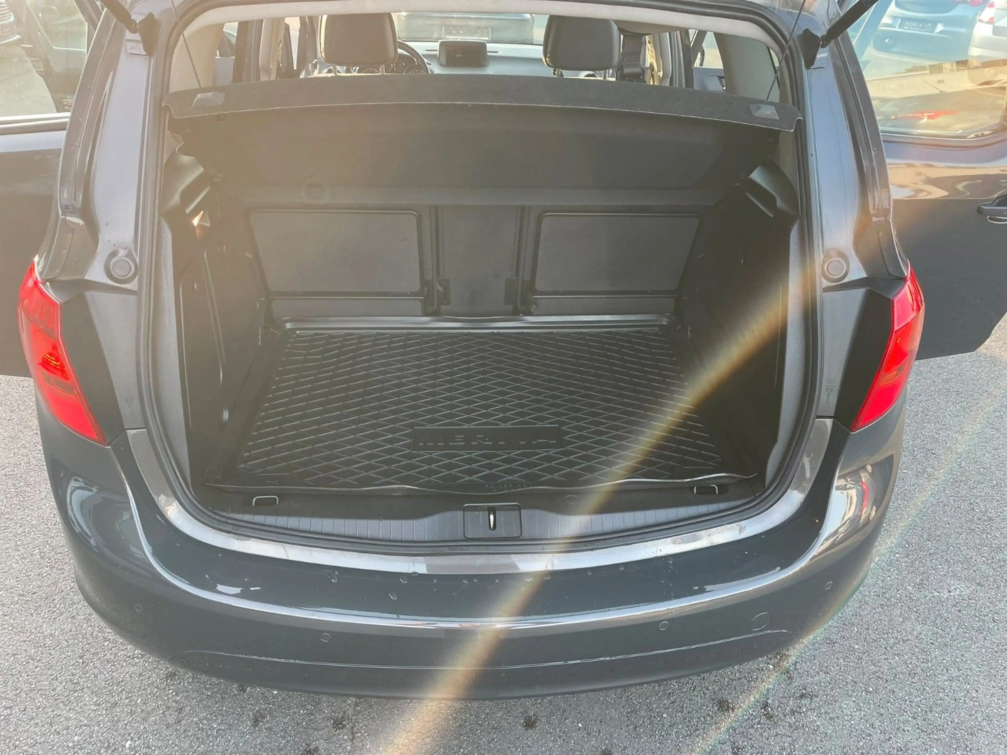 Opel Meriva B Edition Turbo, 1 Jahr Gewährleistung — photo 9