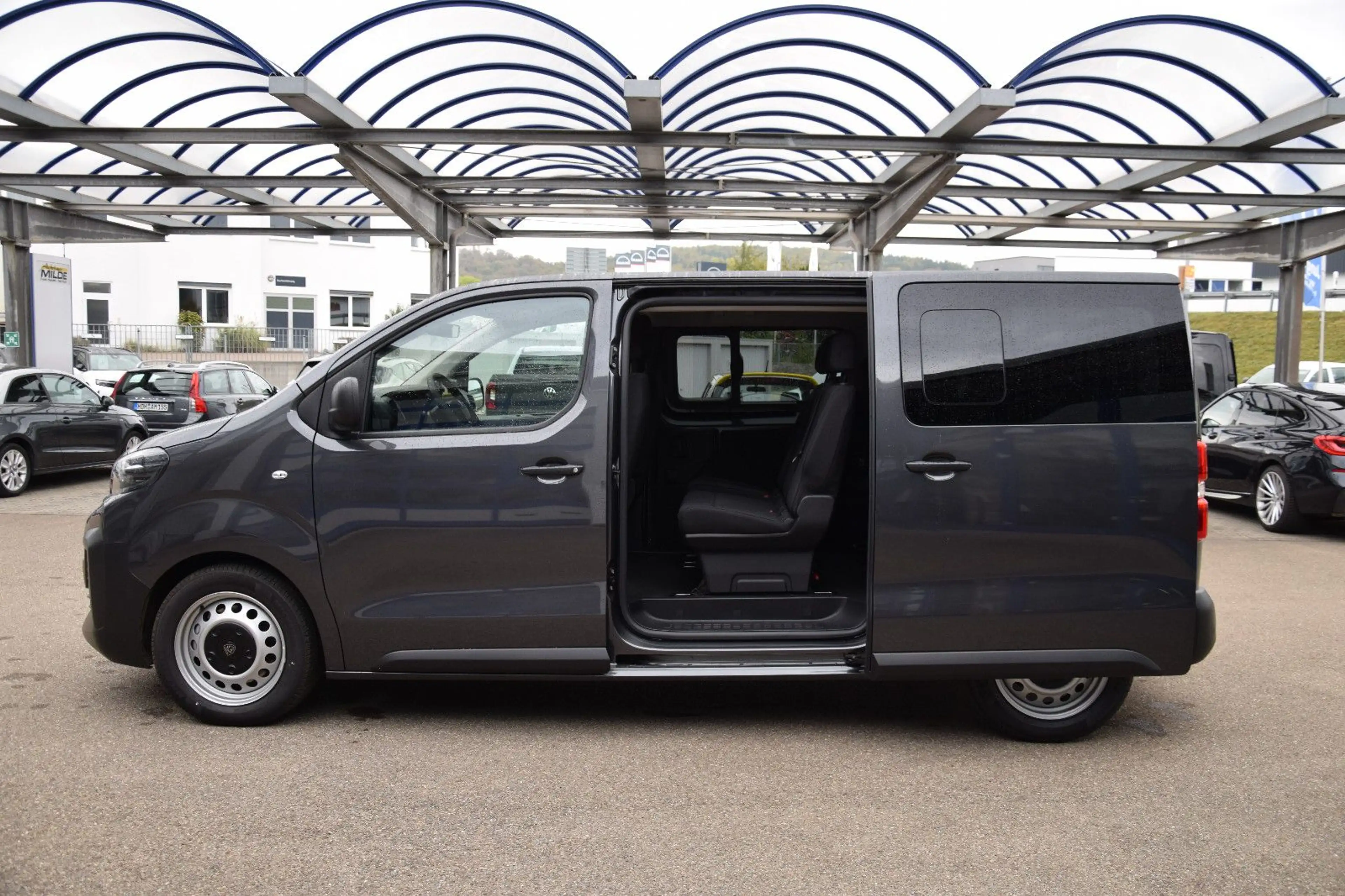 Peugeot Expert L2 NAVI TEMP 180°-KAMERA LED 8-SITZE AHK — photo 4