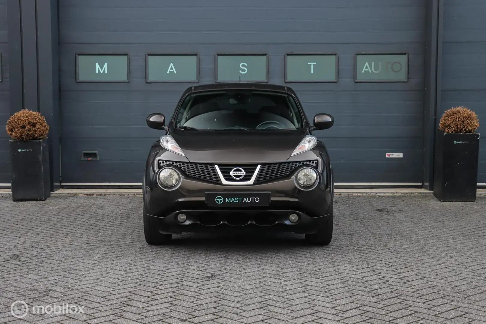 Nissan Juke 1.6 Acenta | NAP | Aut | Leder | Cruise | Climate Bruin - 2