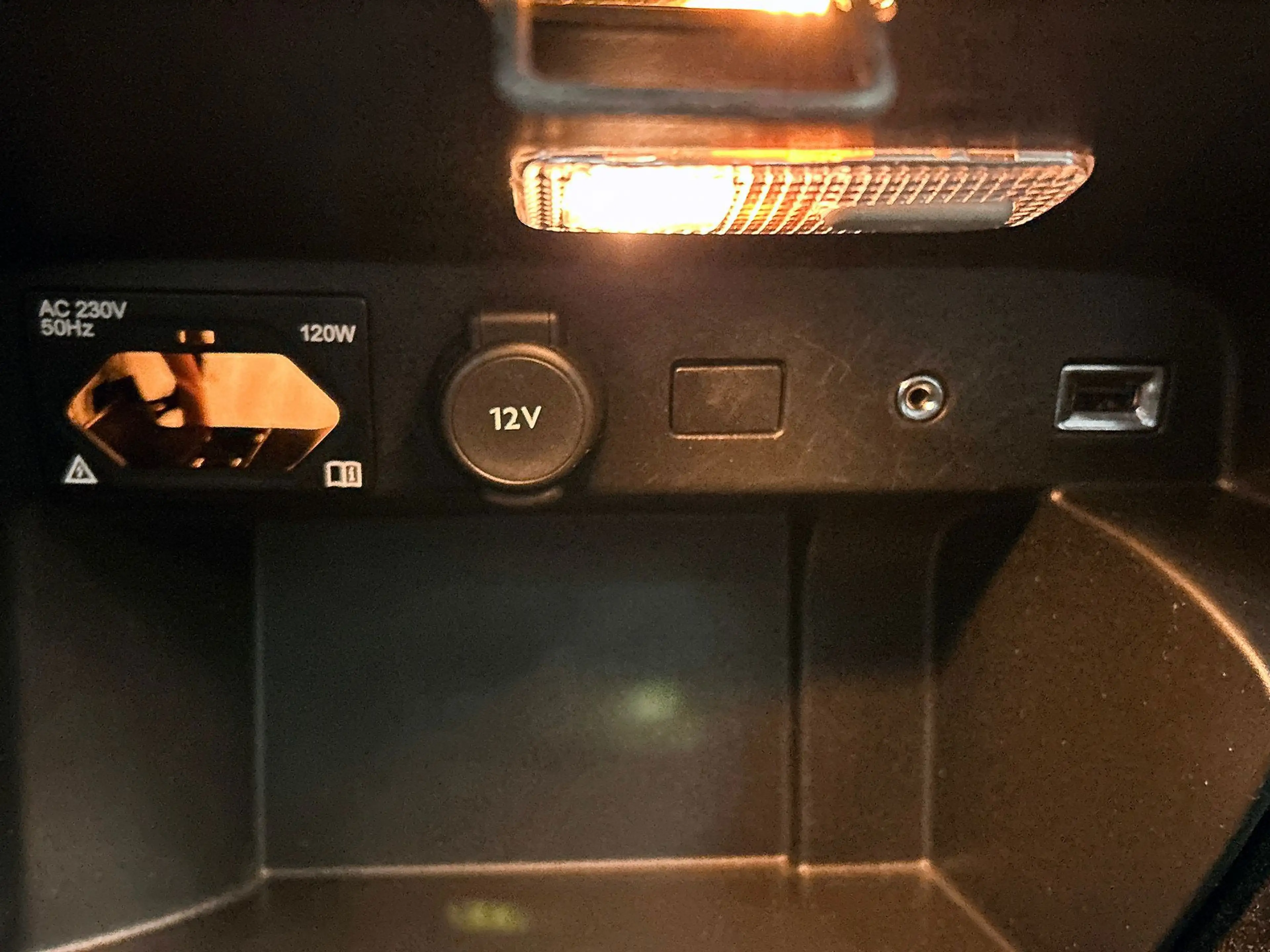Citroen Grand C4 Picasso 1.2 PureTech Business 7 p | Cruise Control | Navig — photo 33