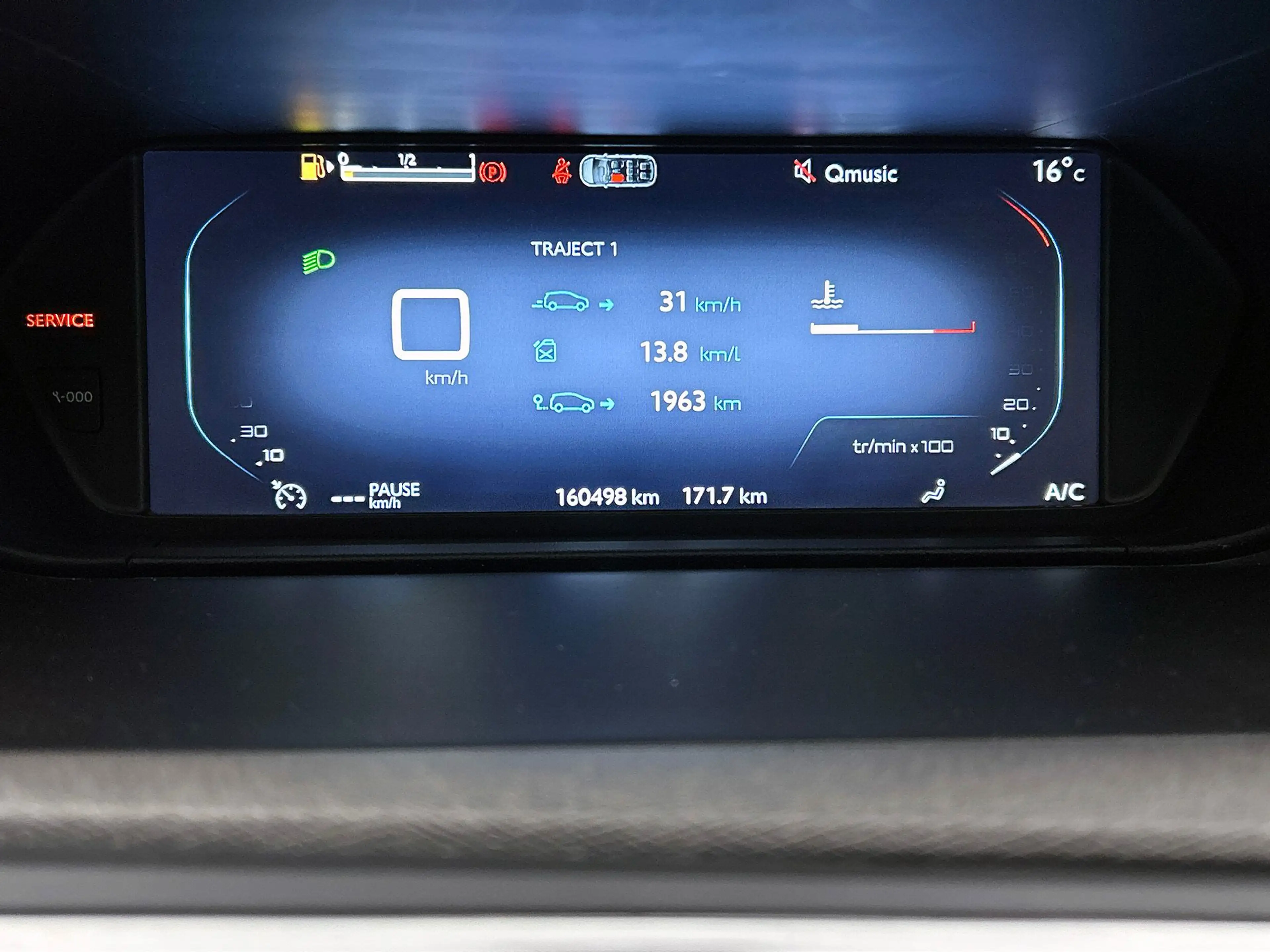 Citroen Grand C4 Picasso 1.2 PureTech Business 7 p | Cruise Control | Navig — photo 17