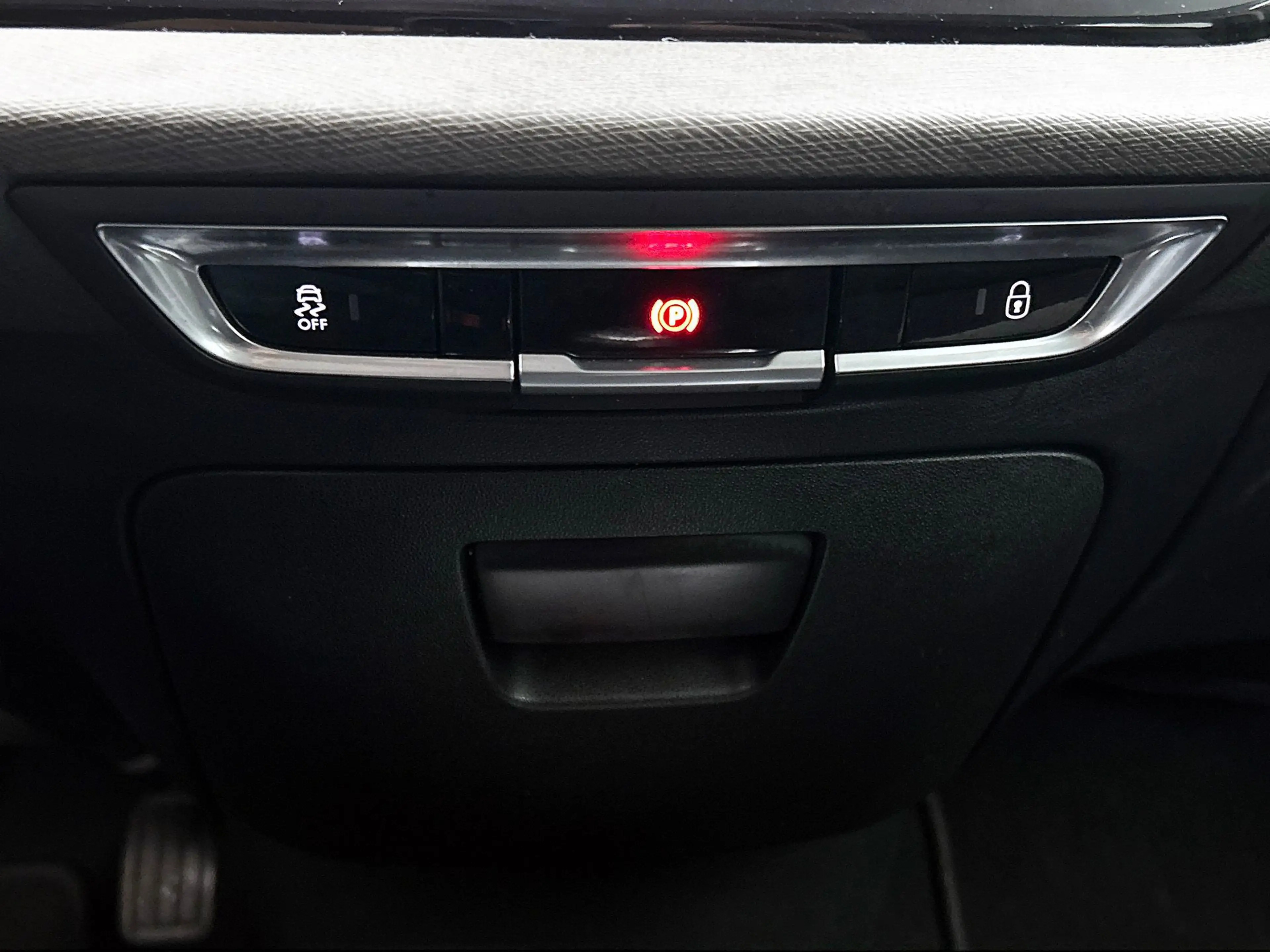 Citroen Grand C4 Picasso 1.2 PureTech Business 7 p | Cruise Control | Navig — photo 30