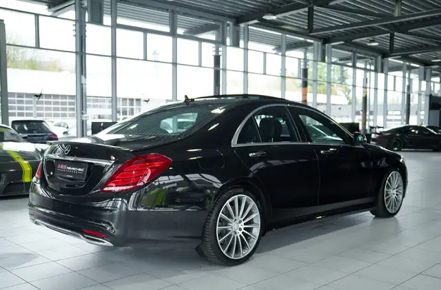Mercedes-Benz S Class view 8