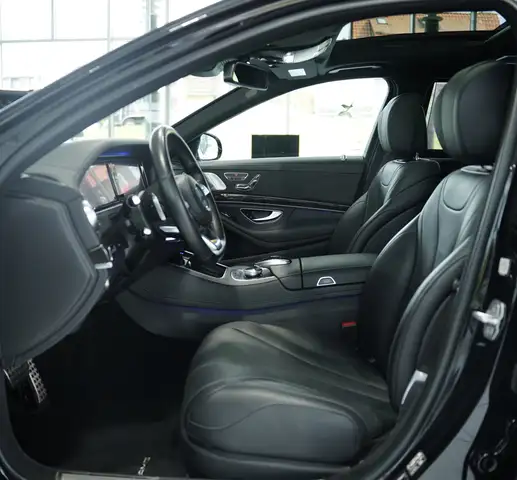 Mercedes-Benz S-Class view 24