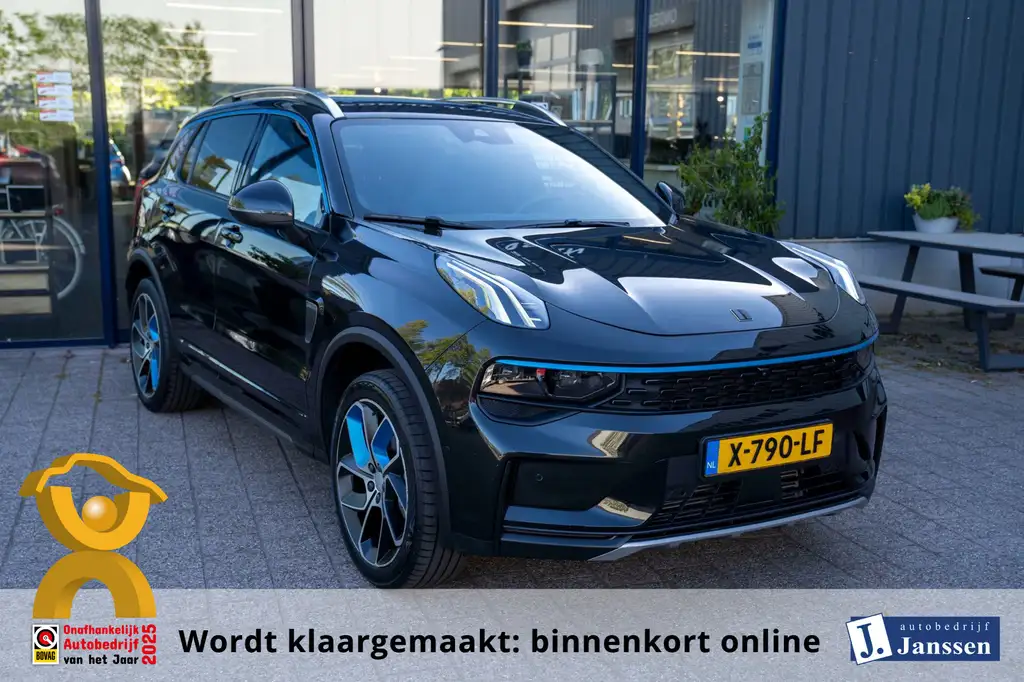 Lynk & Co 01