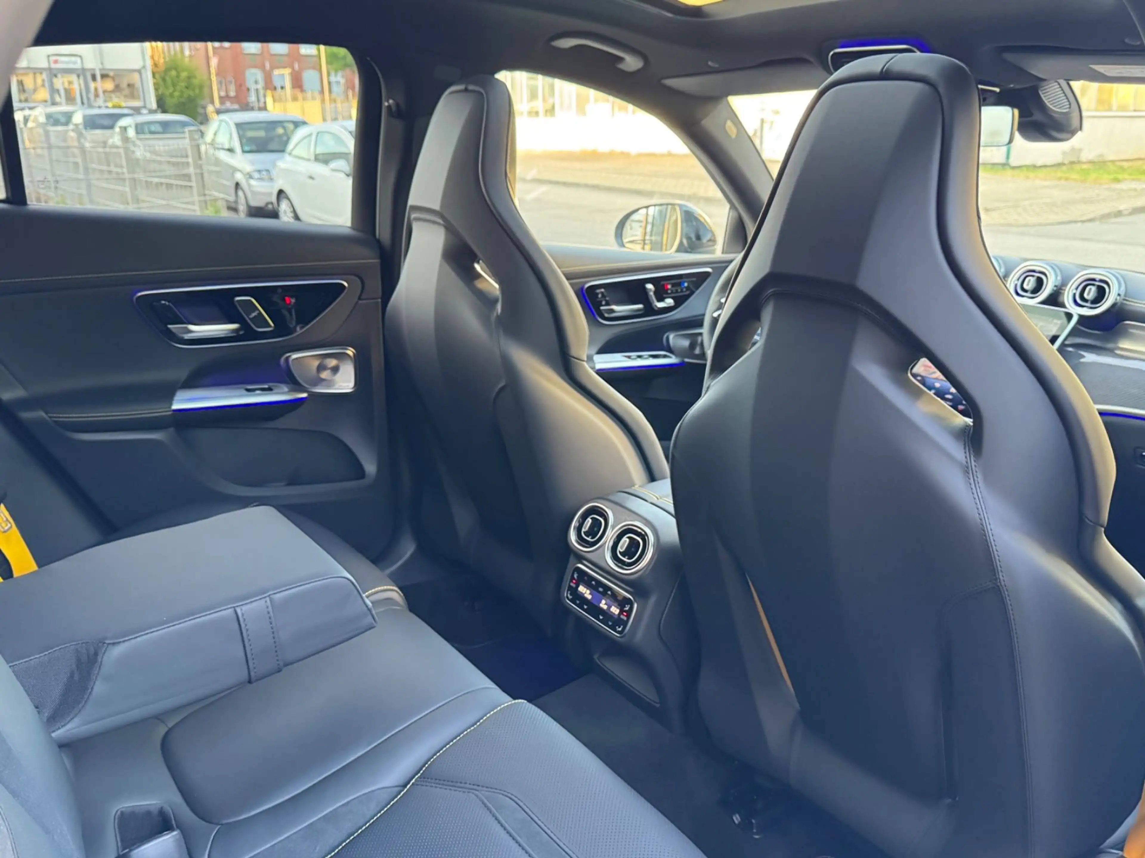 Mercedes-Benz GLC 63 AMG E-PERFORMANCE COUPE|EDITION 1|PERFORMANCE SITZE| — photo 9