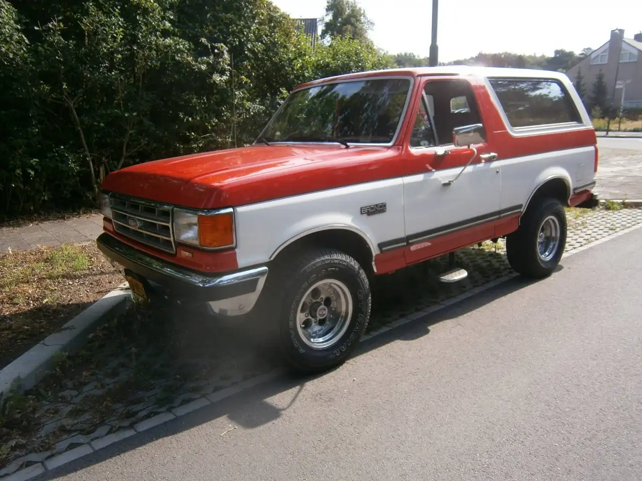 Ford Bronco XLT, foto 4