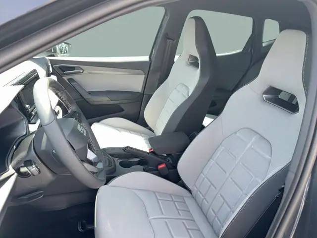 Seat Arona view 8