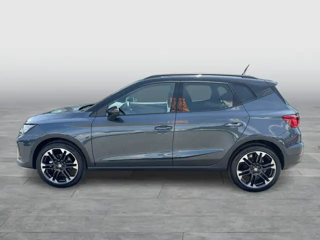 Seat Arona view 3